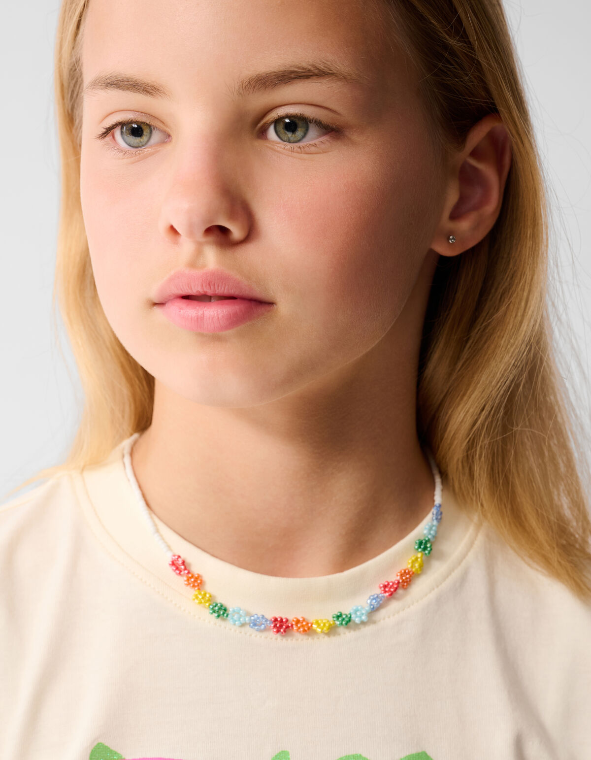 Tropisches Kunstwerk T-shirt Off White SHOEBY GIRLS