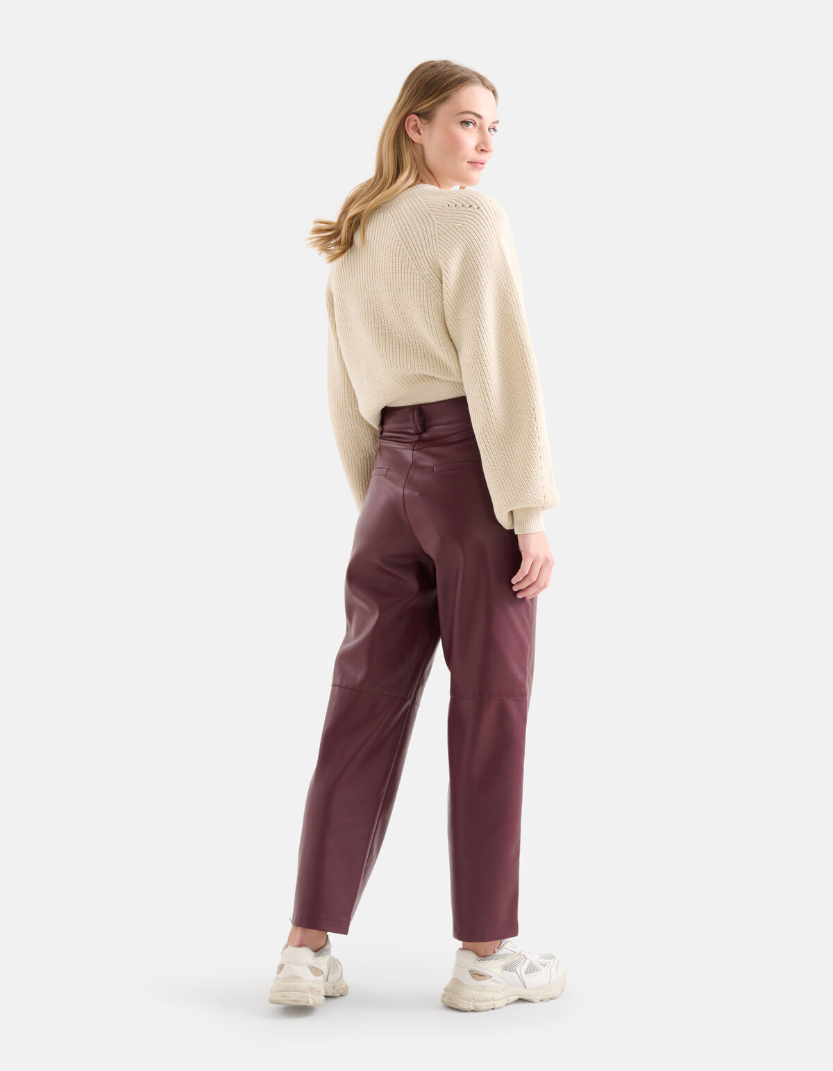 Gerade Hose aus Veganleder Dunkelrot SHOEBY WOMEN