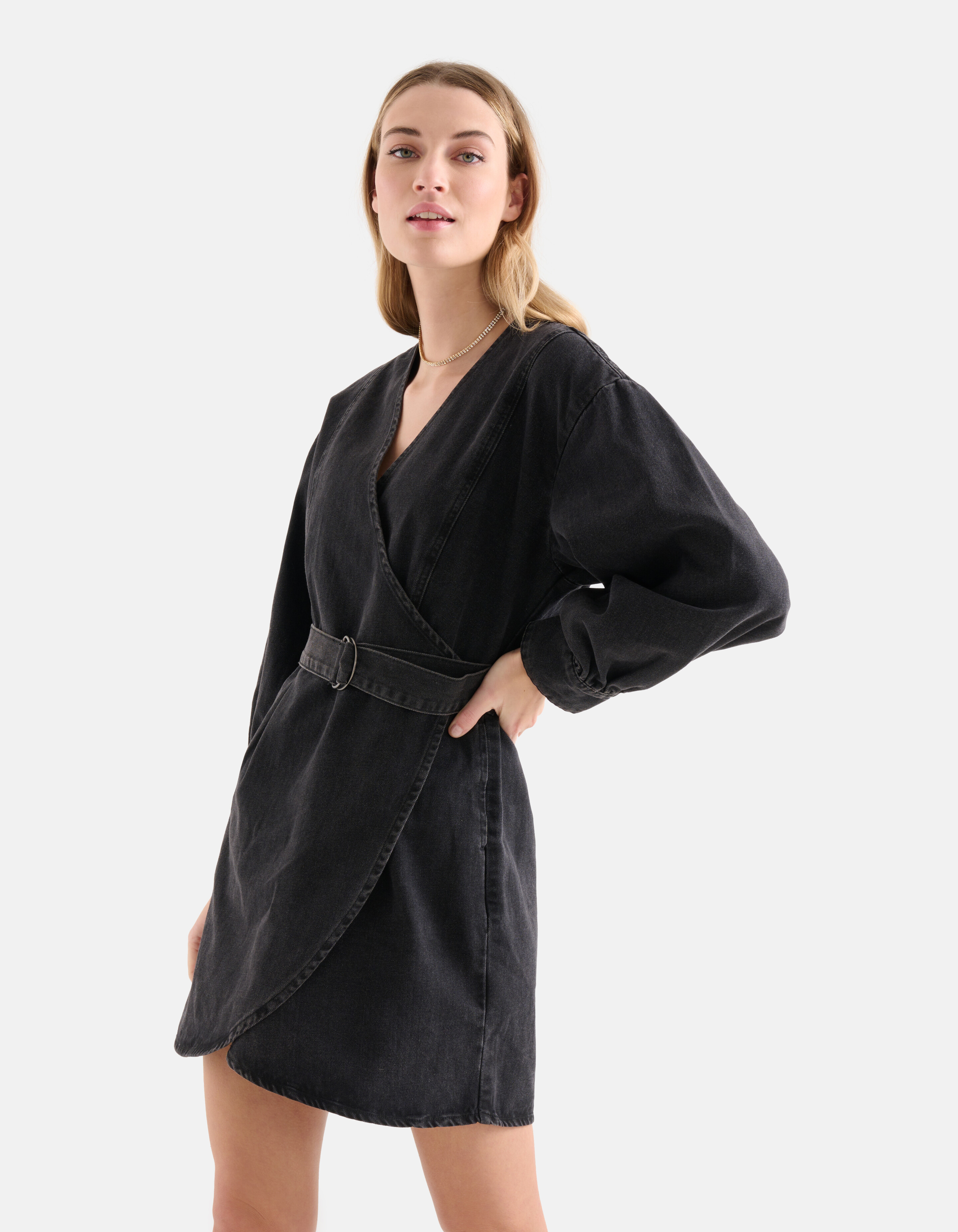 Gewaschenes Denim-Kleid Schwarz SHOEBY WOMEN