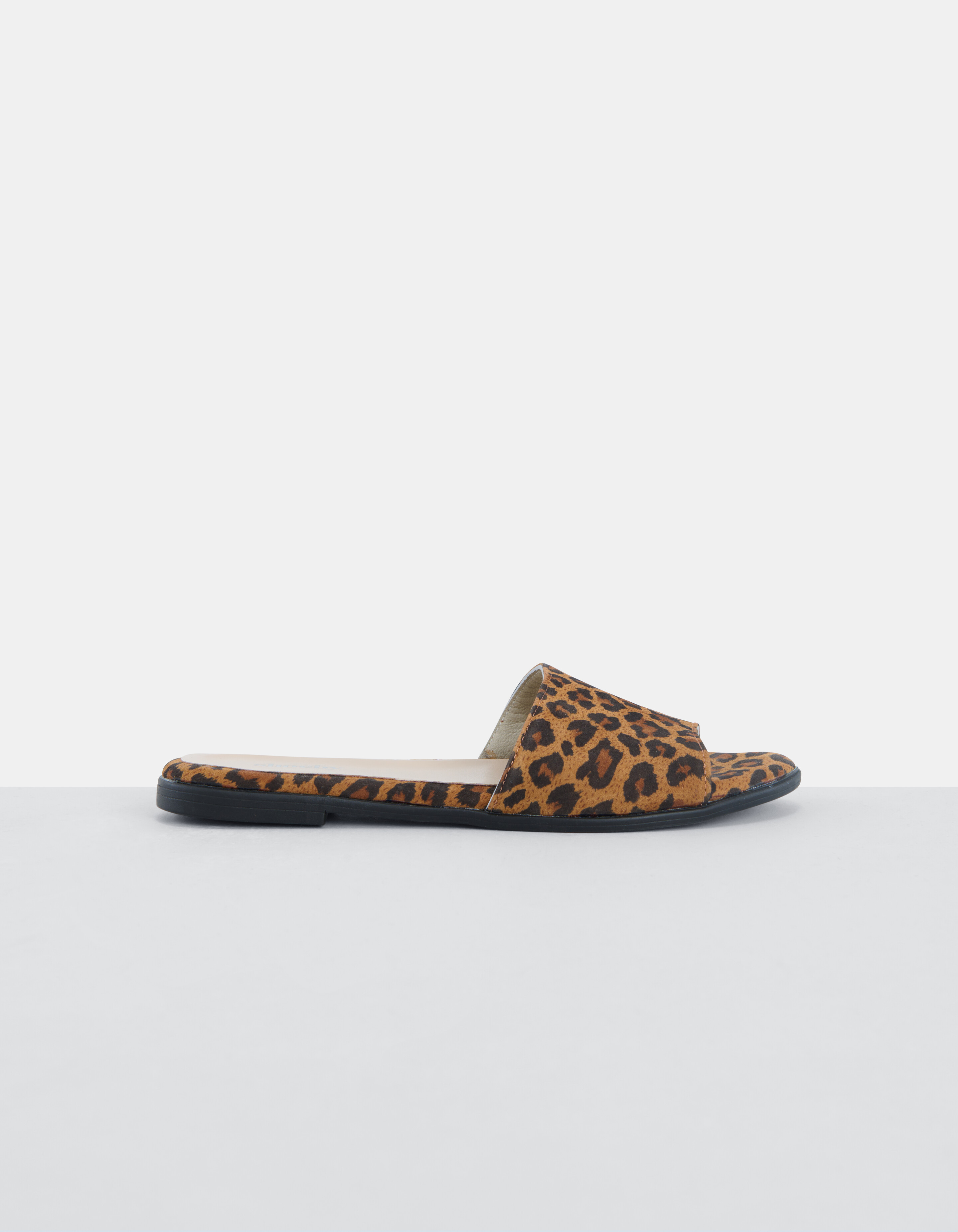 Leopardenslipper aus Leder SCHOENEN SHOEBY