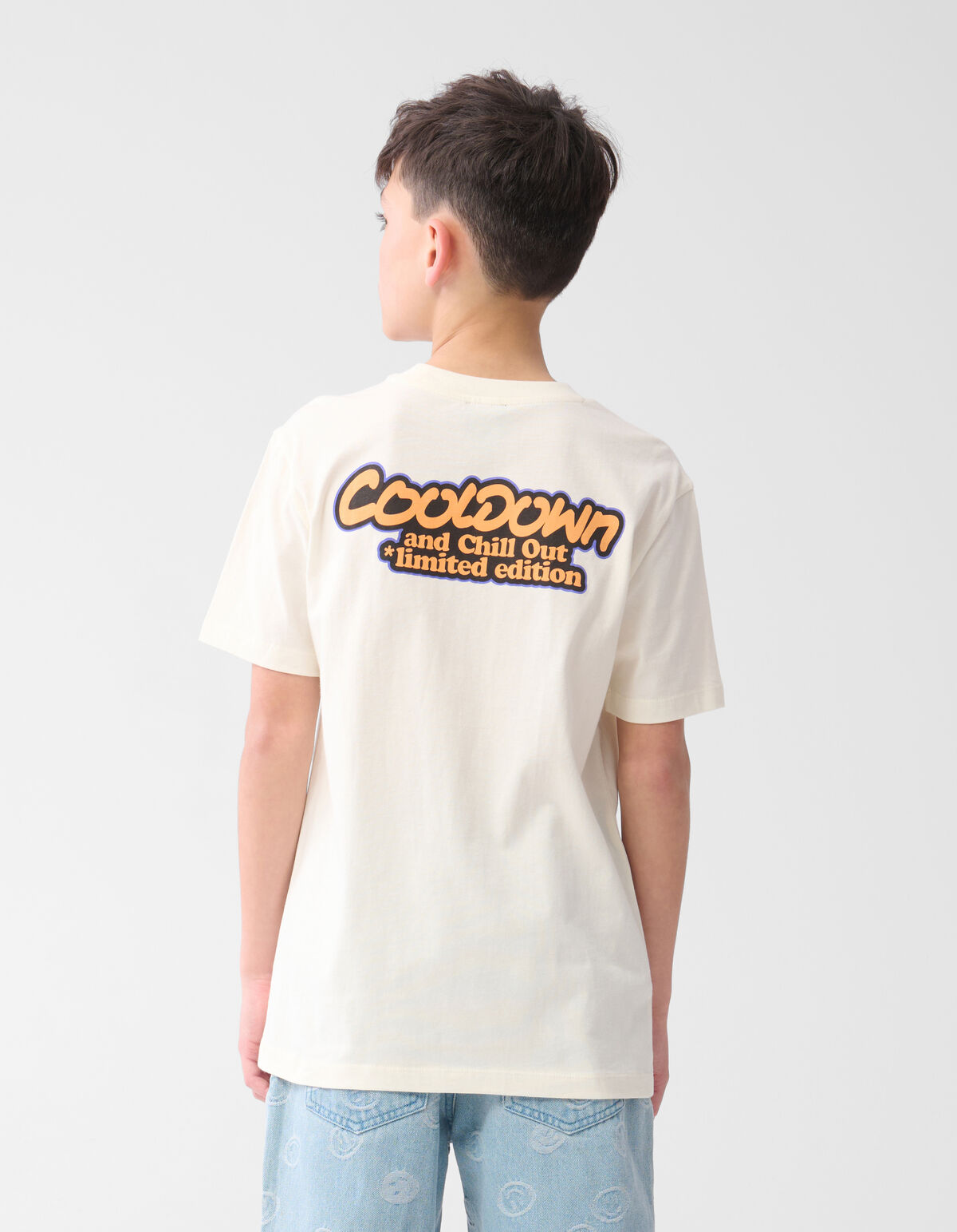 Cooldown Artwork T-shirt Off White SHOEBY BOYS