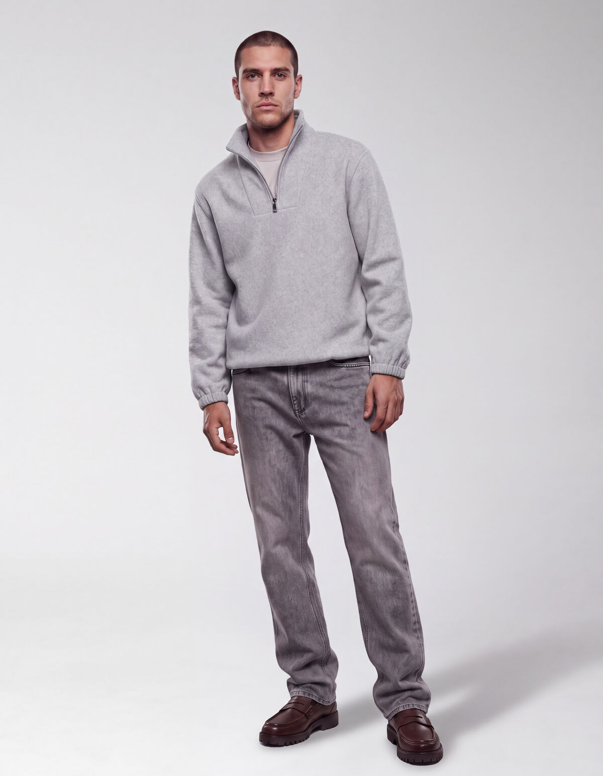 Zip High Neck Pullover Hellgrau SHOEBY MEN