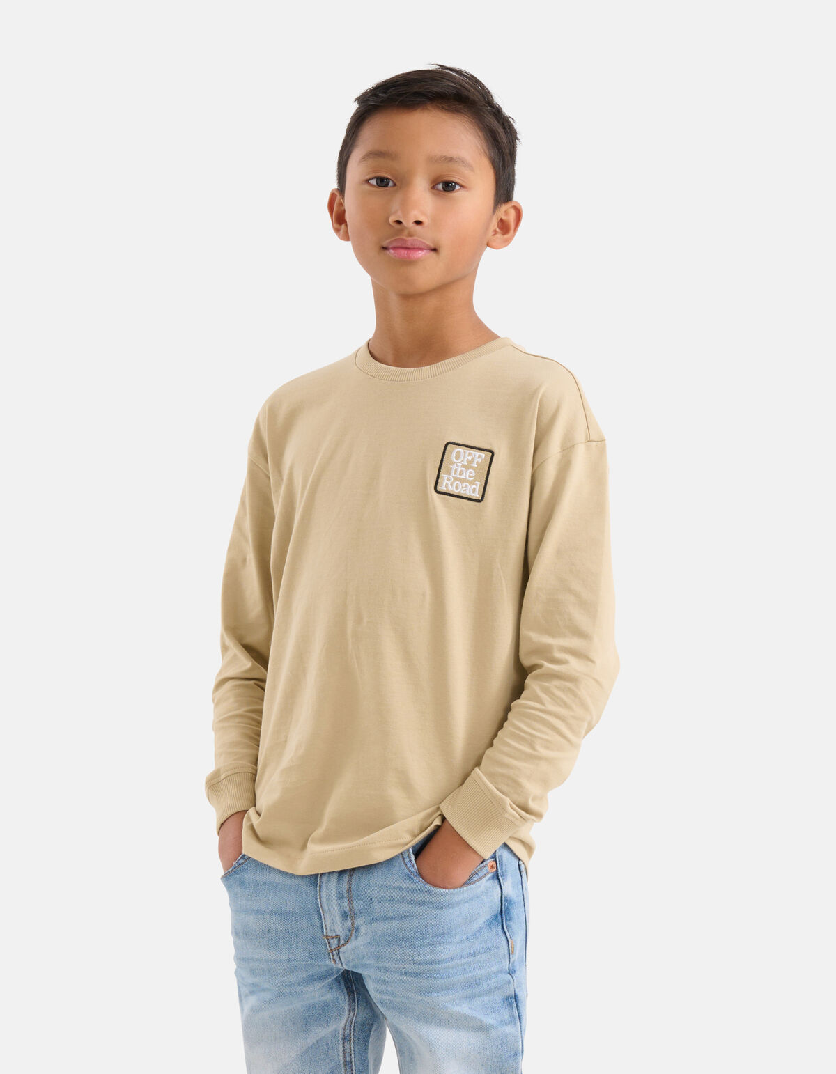 Artwork Longsleeve Zand SHOEBY BOYS