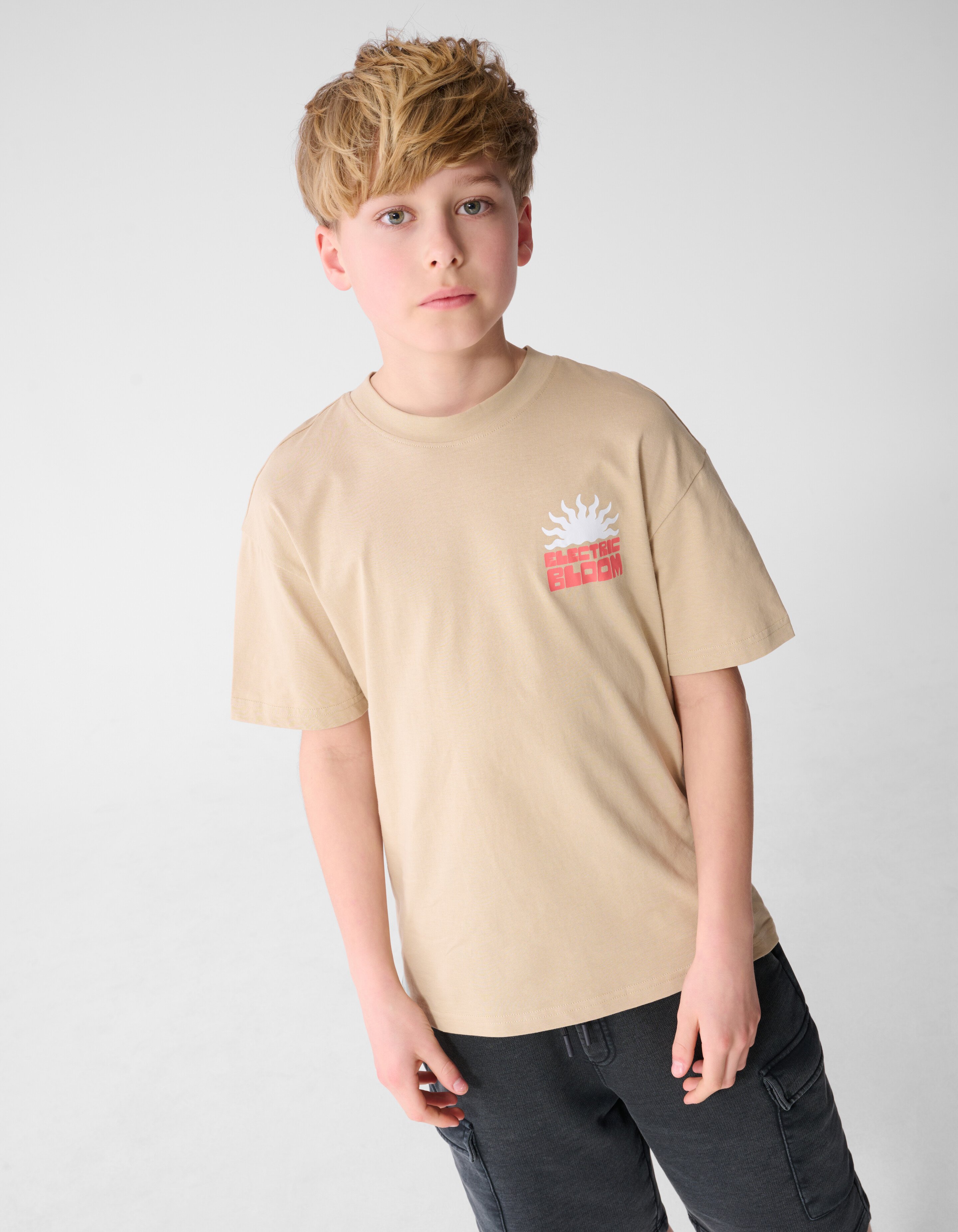 Bloom Artwork T-Shirt Sand SHOEBY BOYS