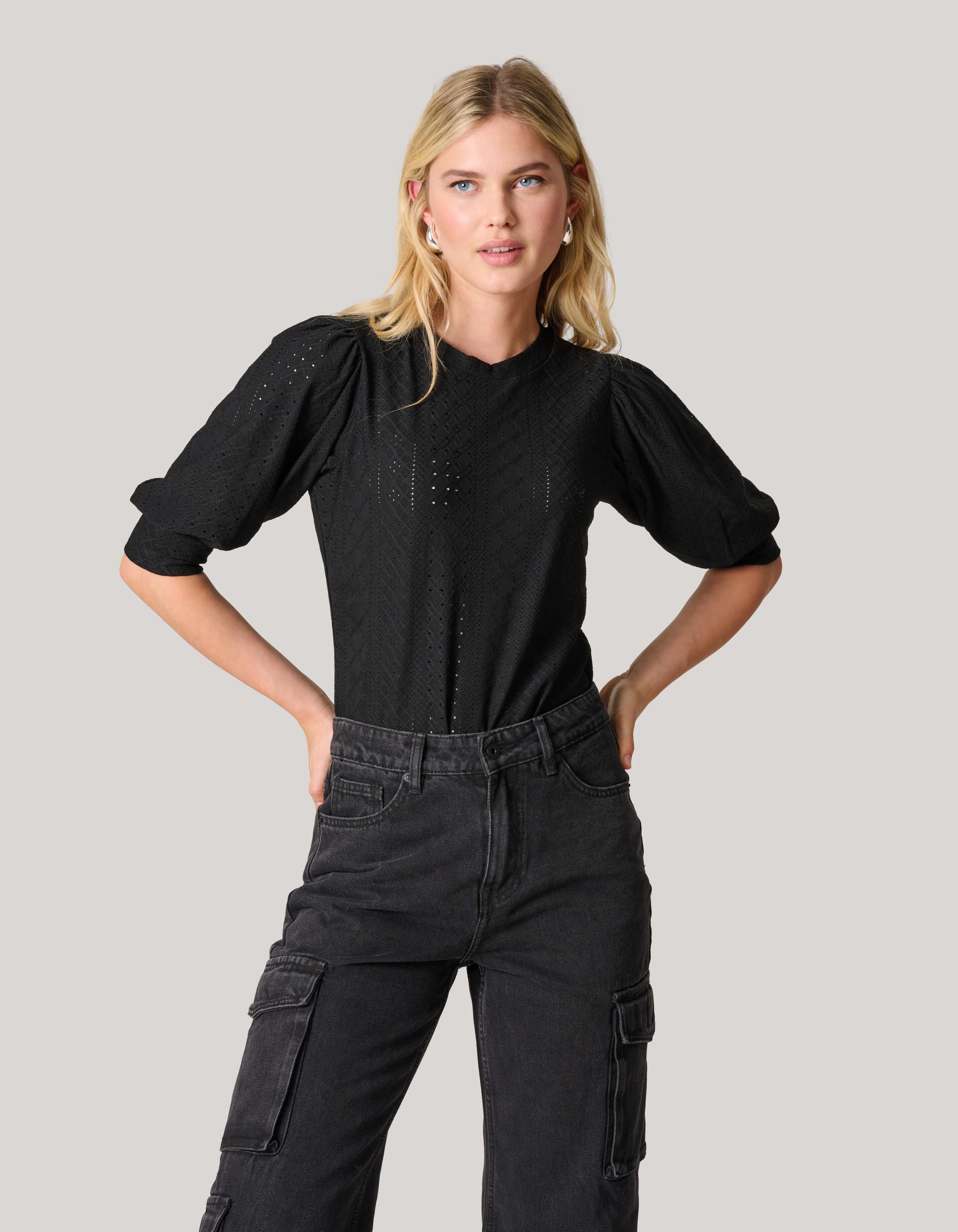 Besticktes Top Schwarz SHOEBY WOMEN