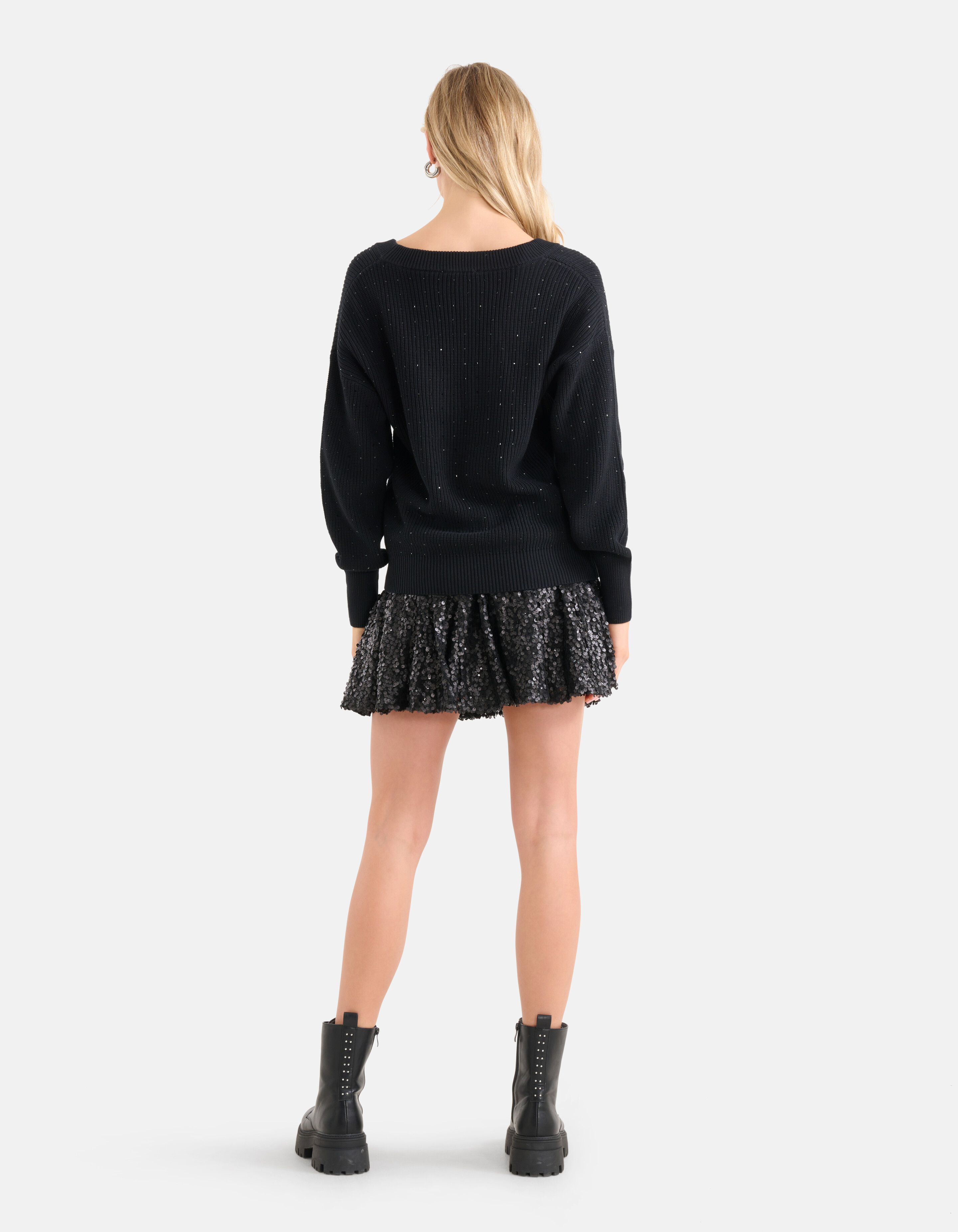 Nieten-Pullover Schwarz von Nicolette SHOEBY WOMEN