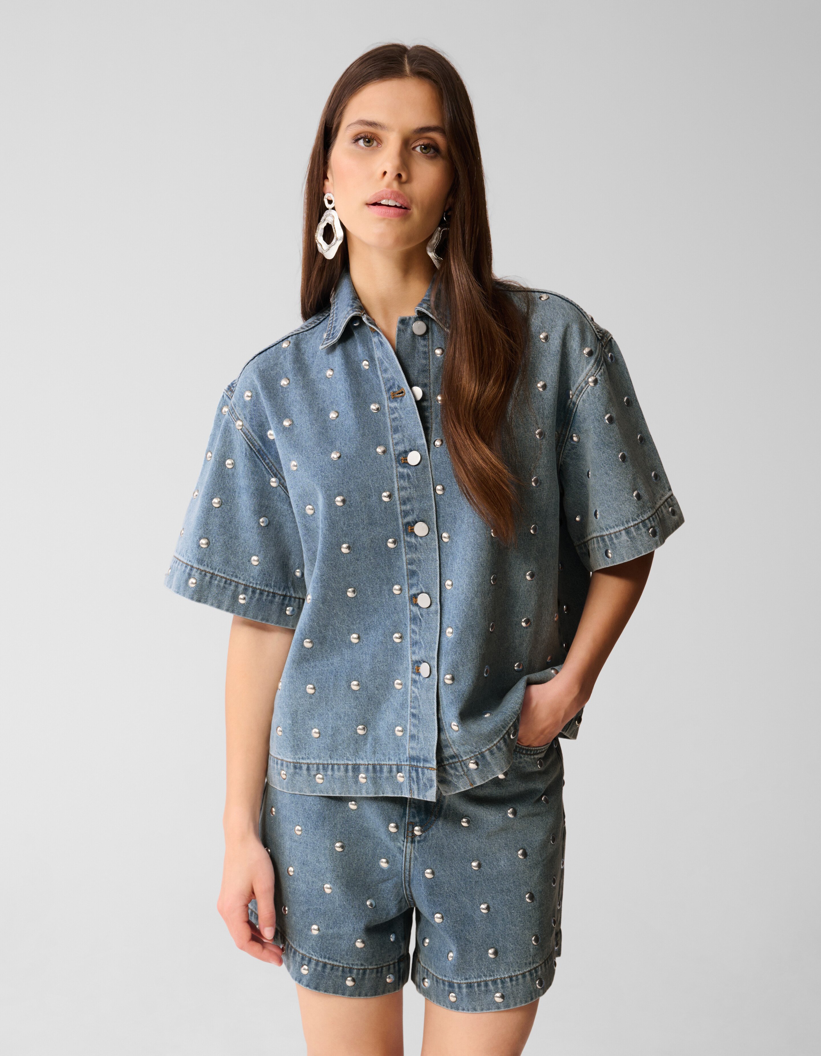 Übergroße Nietenbluse Mediumstone By Lizzy SHOEBY WOMEN
