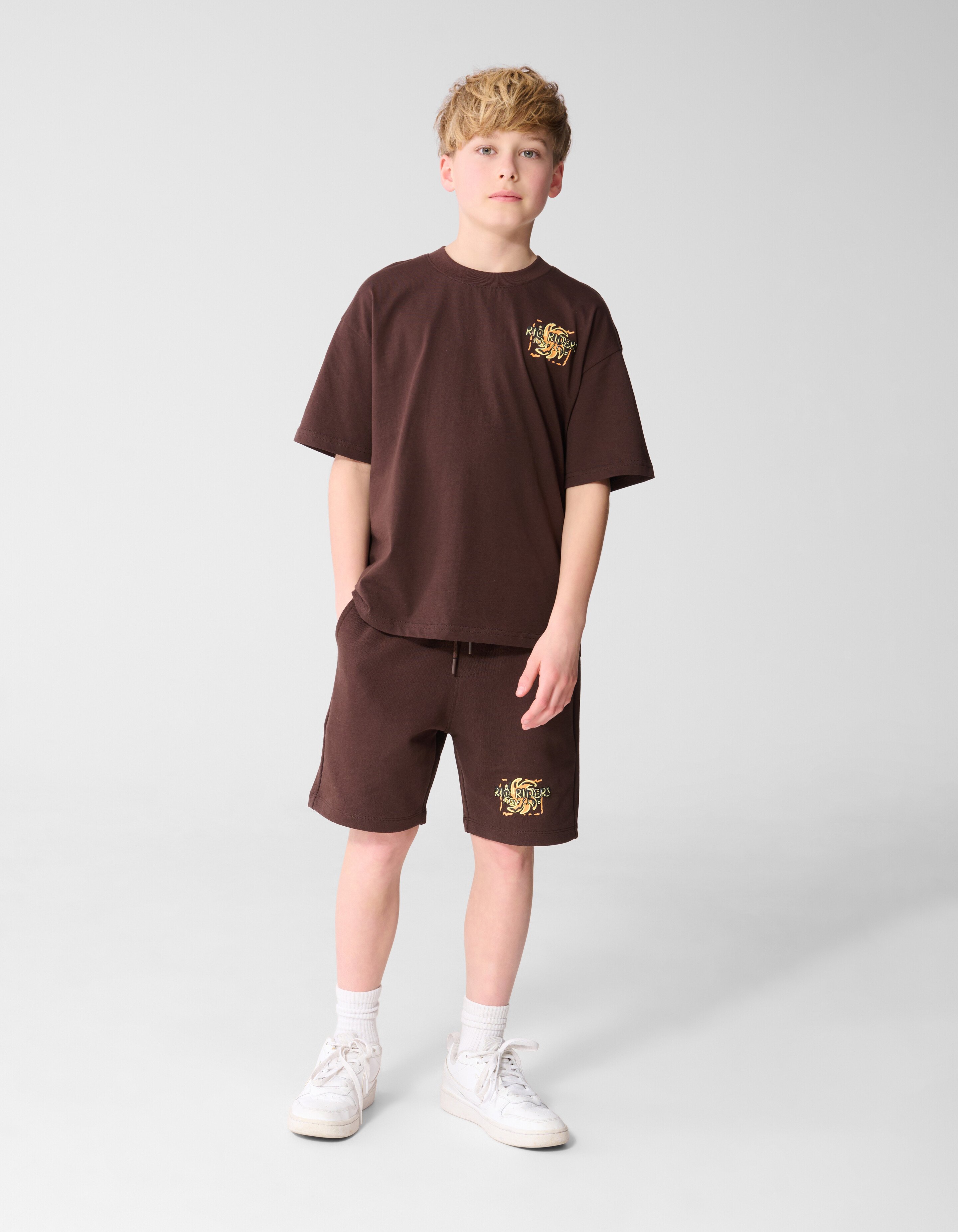 Riders Artwork T-Shirt Dunkelbraun SHOEBY BOYS