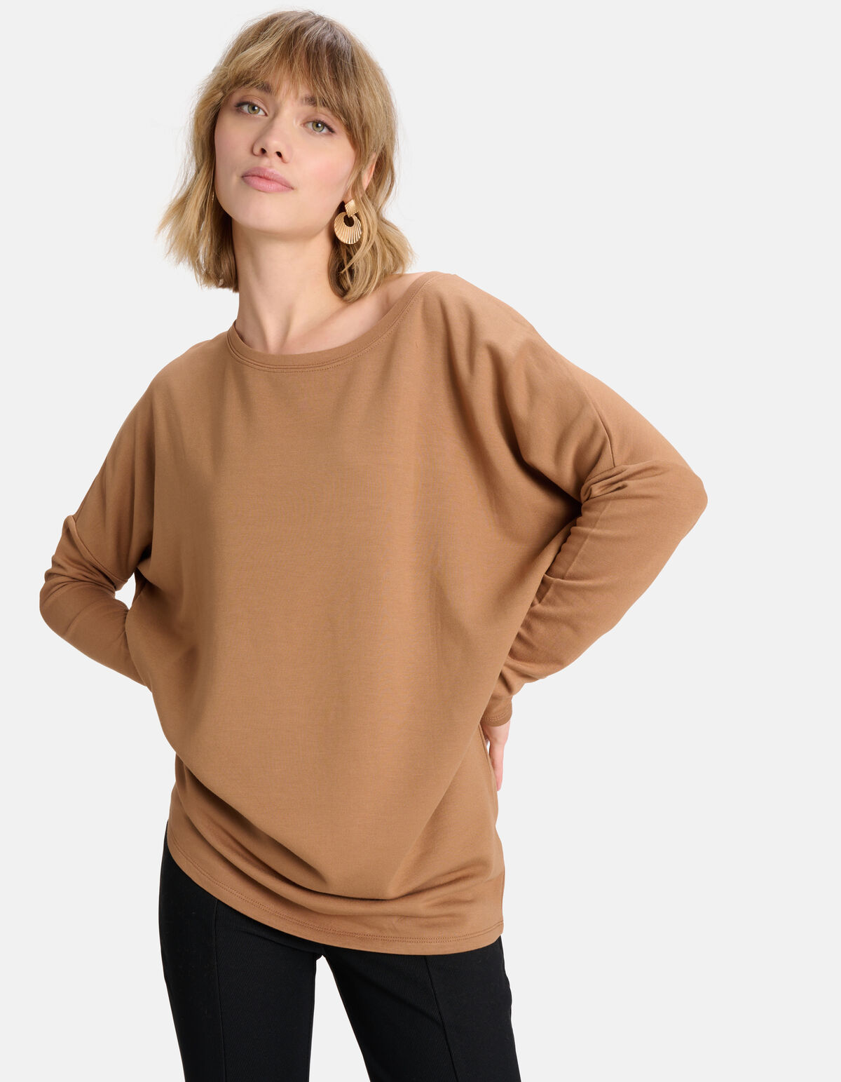 Basic Oversized Top Hellbraun SHOEBY WOMEN