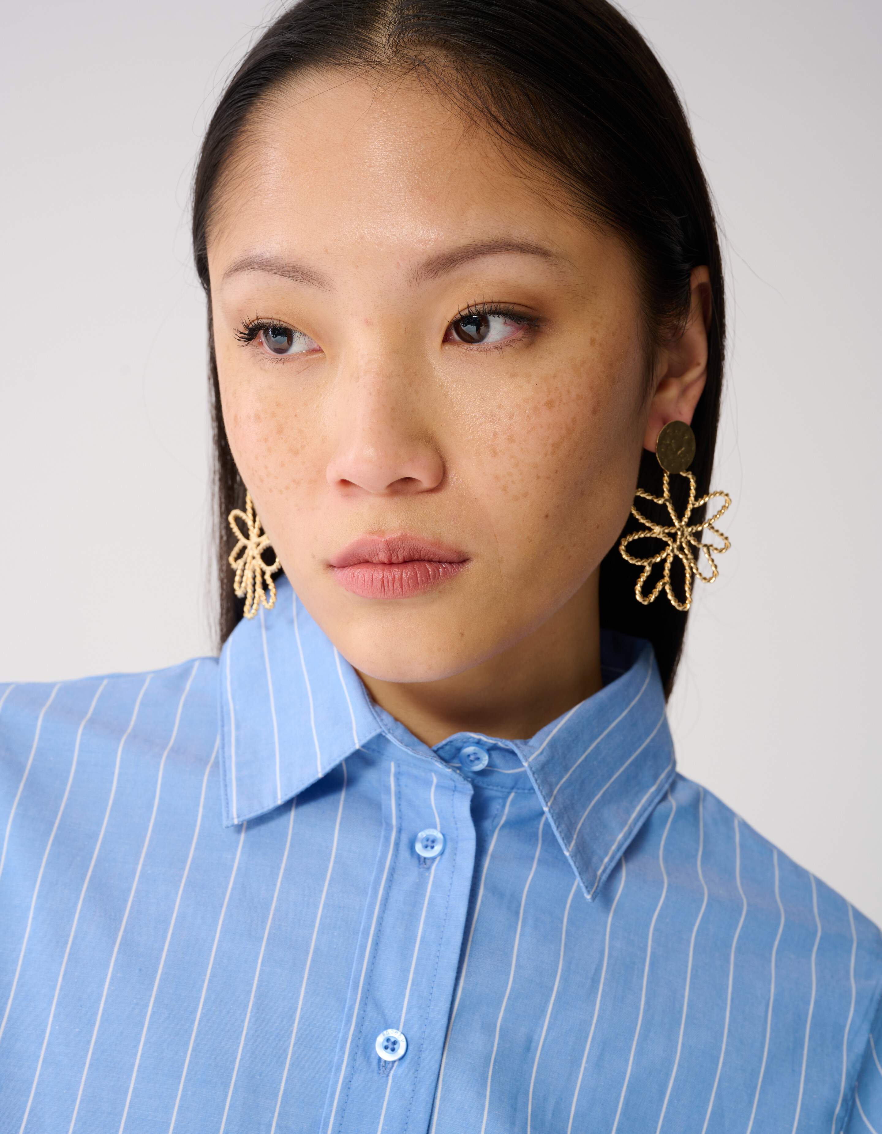 Gro&szlig;e Blumenohrringe Gold SHOEBY ACCESSOIRES