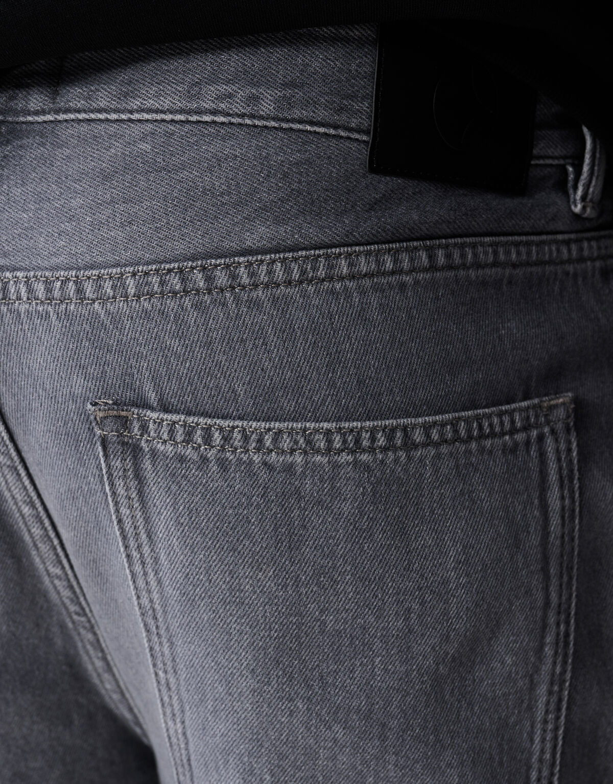Relaxed Fit Jeans Grau SHOEBY MEN