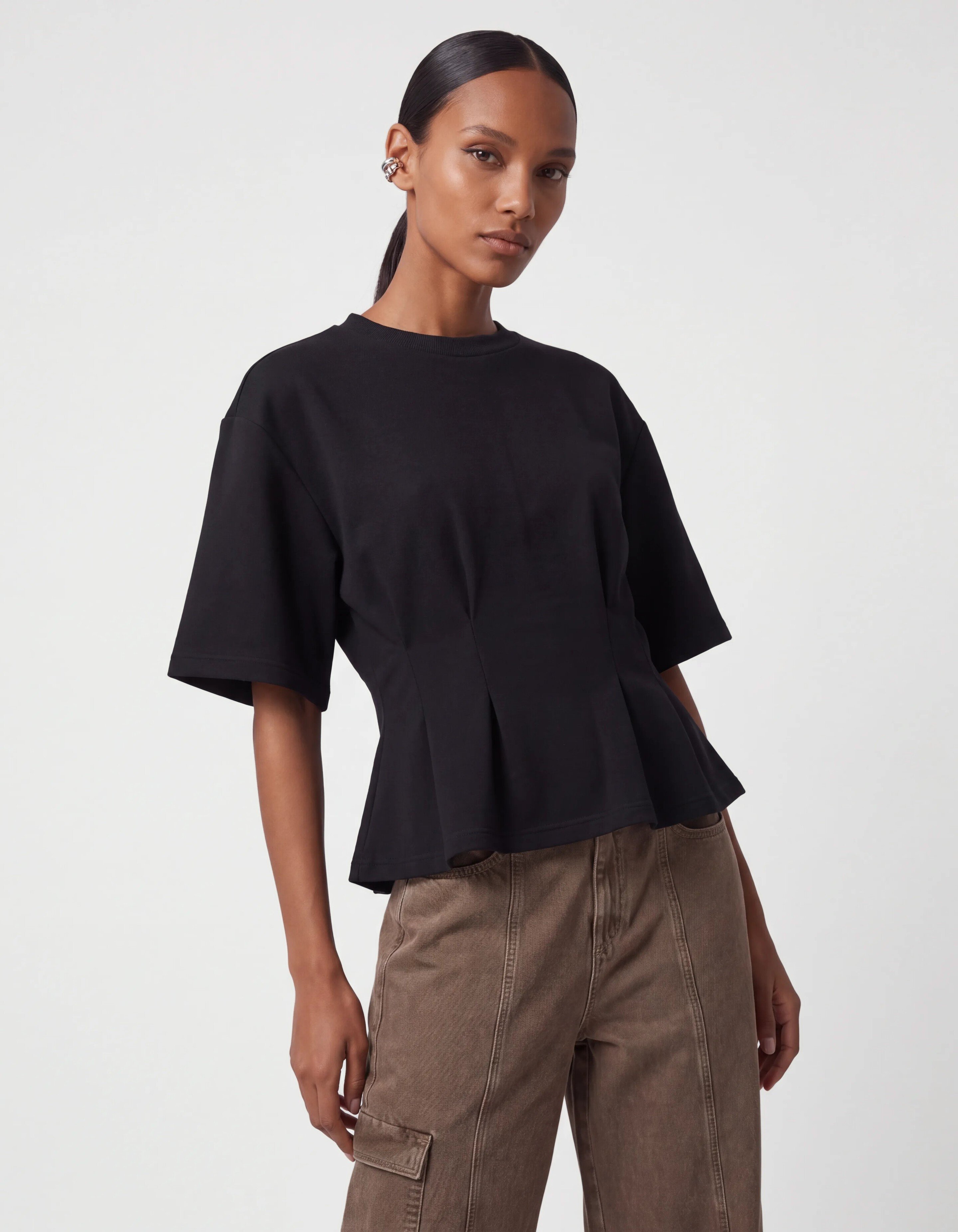 Peplum Scuba T-shirt Schwarz SHOEBY WOMEN