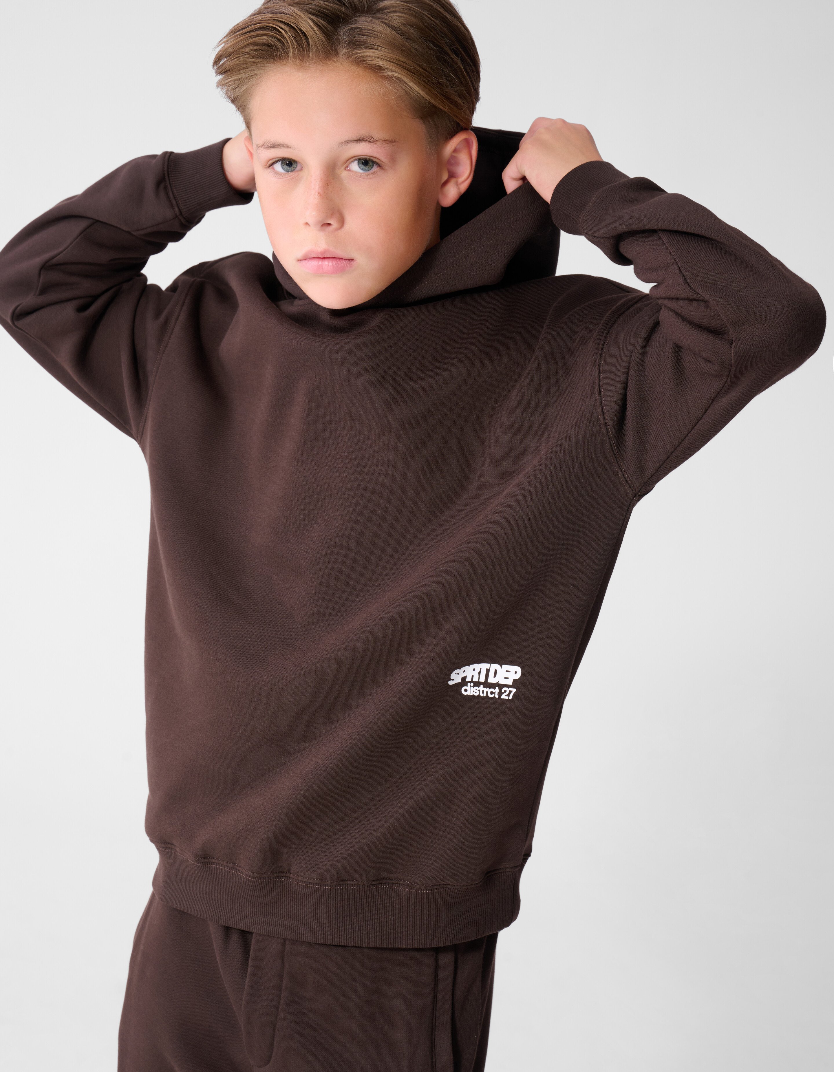 Minimal Hoodie Dunkelbraun SHOEBY BOYS