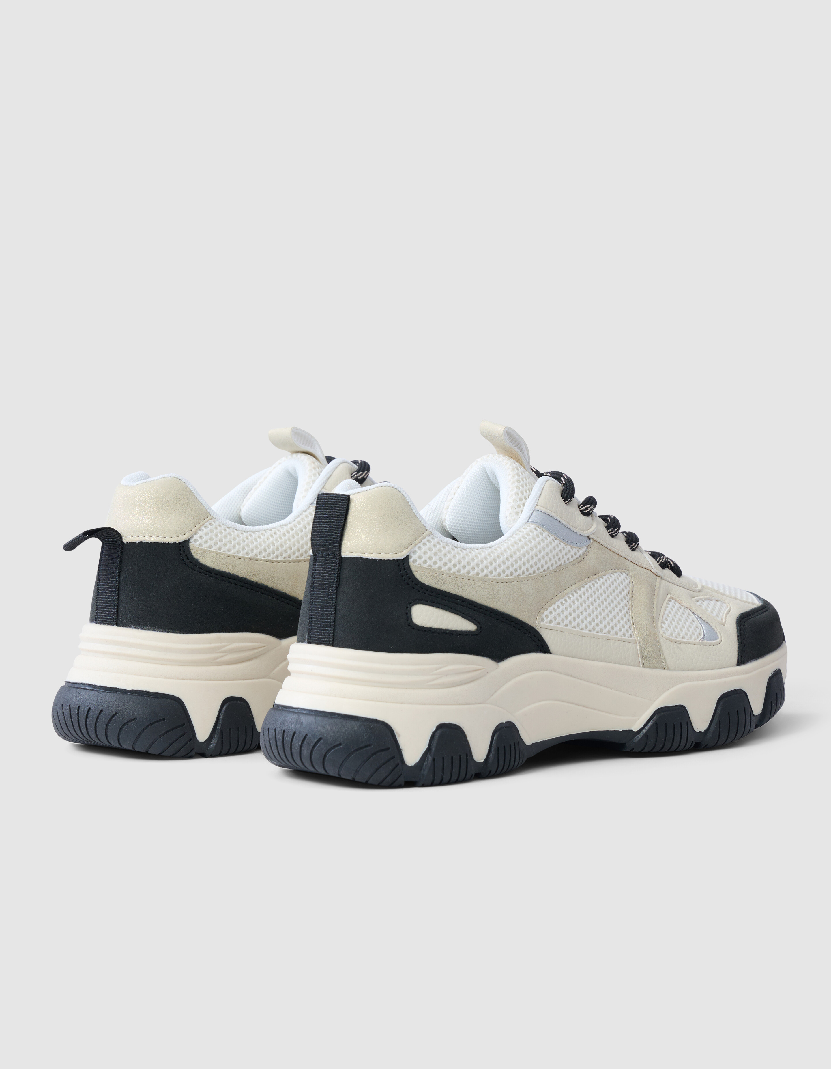 Colorblock Sneaker Silber SHOEBY SHOES