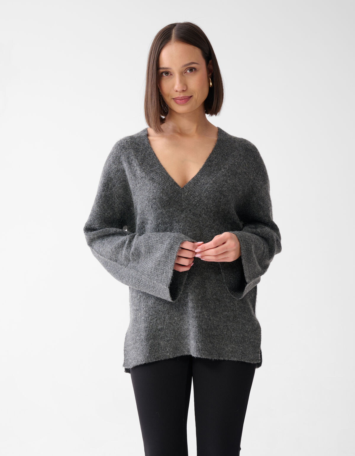 Pullover mit V-Ausschnitt Dunkelgrau SHOEBY WOMEN