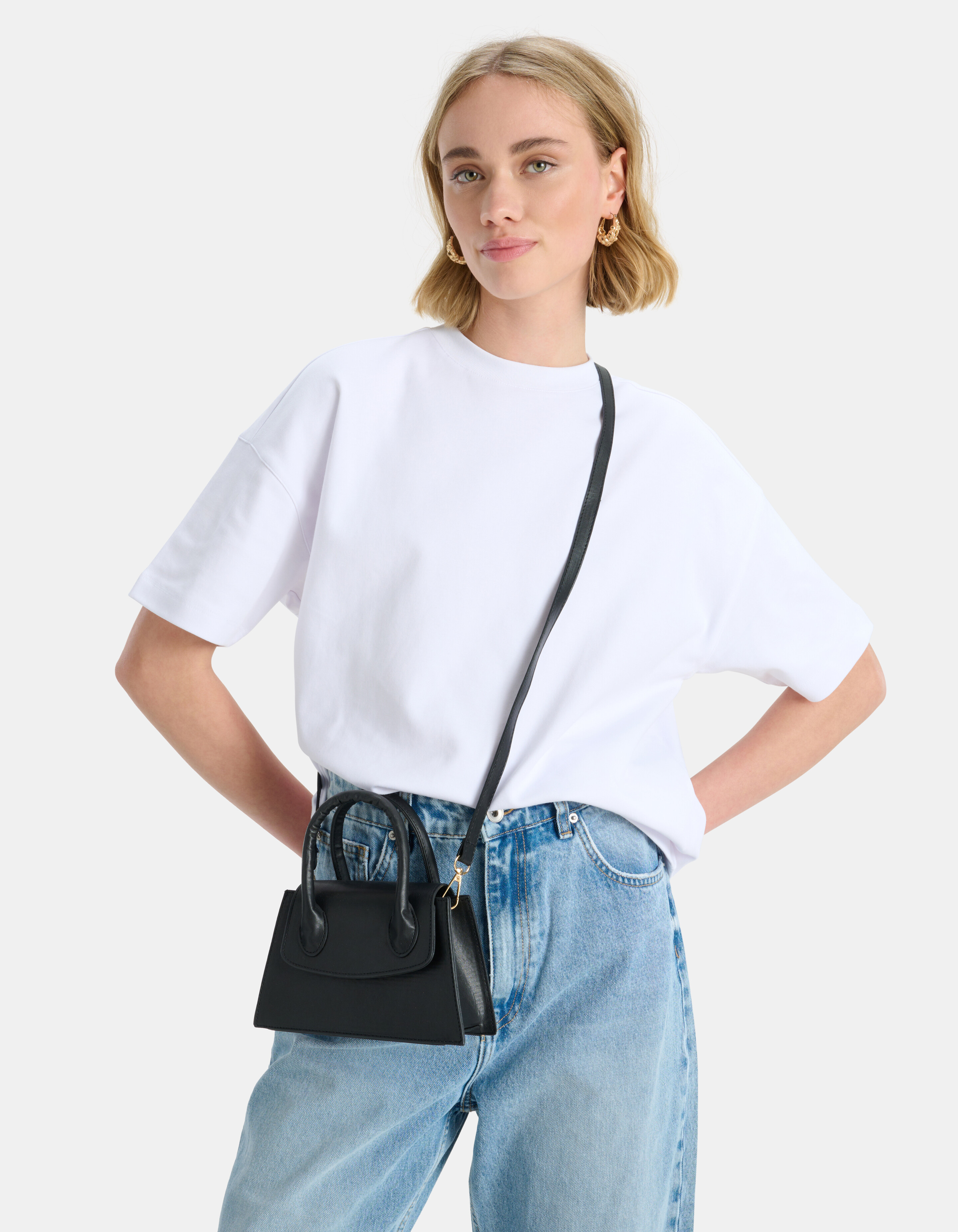Schwarze Tasche ACCESSOIRES SHOEBY