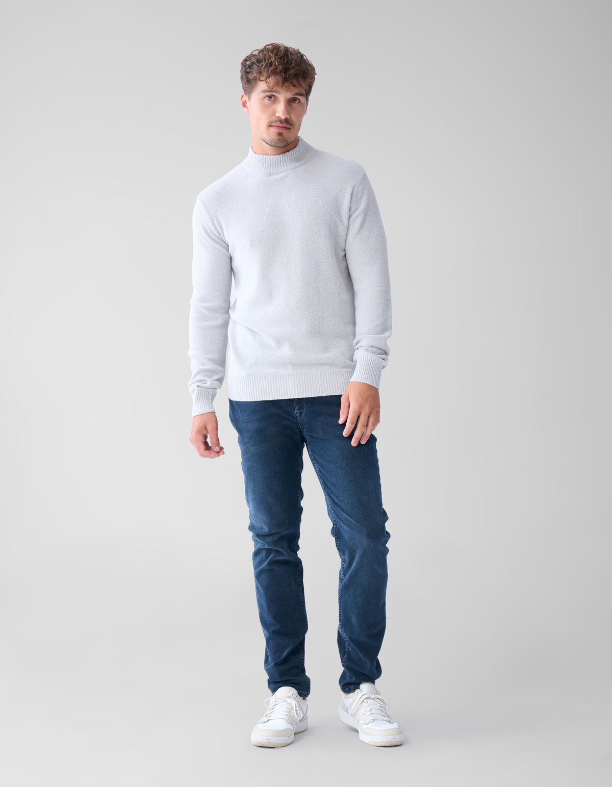 Basic Pullover Grau SHOEBY MEN
