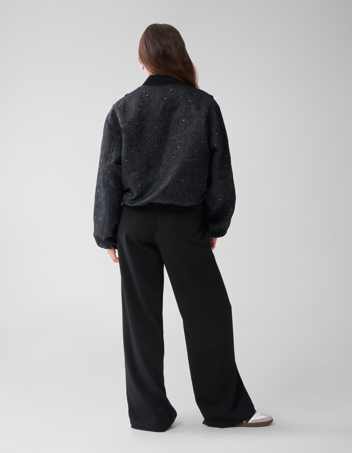 Bomber mit Blumenverzierung Schwarz SHOEBY WOMEN
