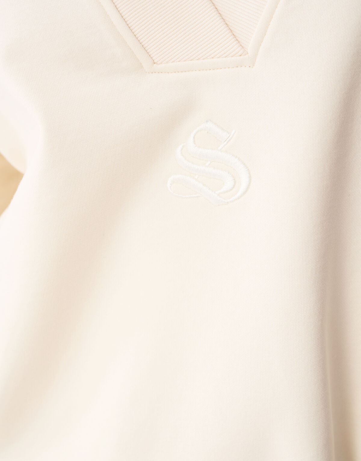 Varsity Logo Pullover Off White SHOEBY WOMEN
