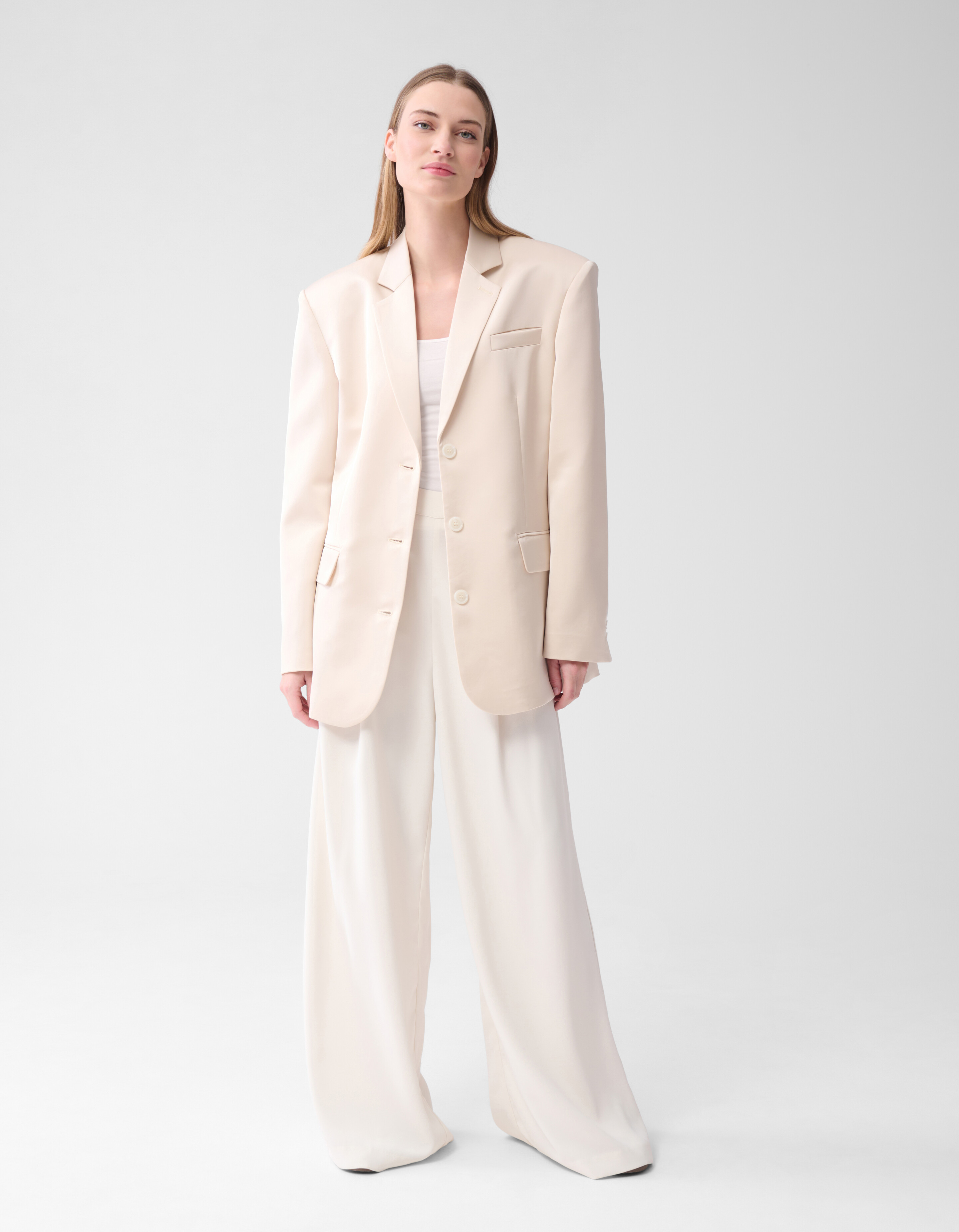 Satin Oversized Blazer Off White von Lonneke SHOEBY WOMEN