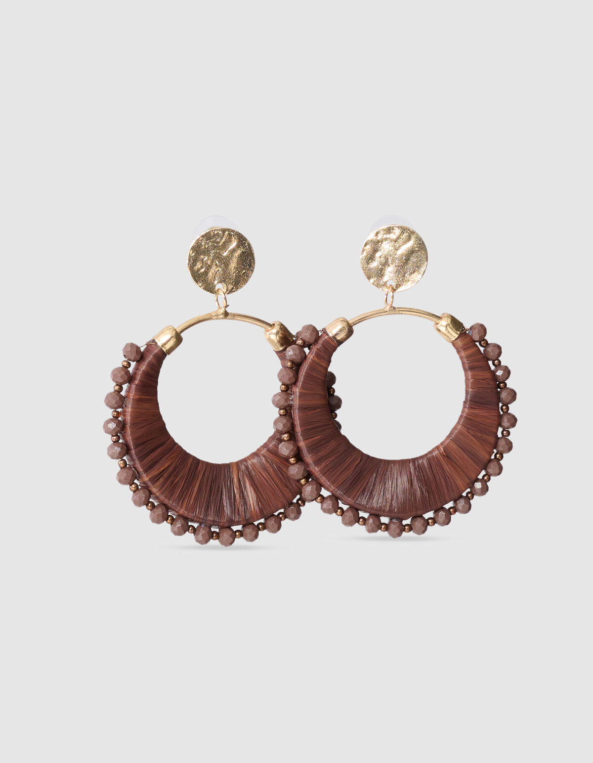 Perlenbesetzte Raffia-Ohrringe Dunkelbraun SHOEBY ACCESSOIRES