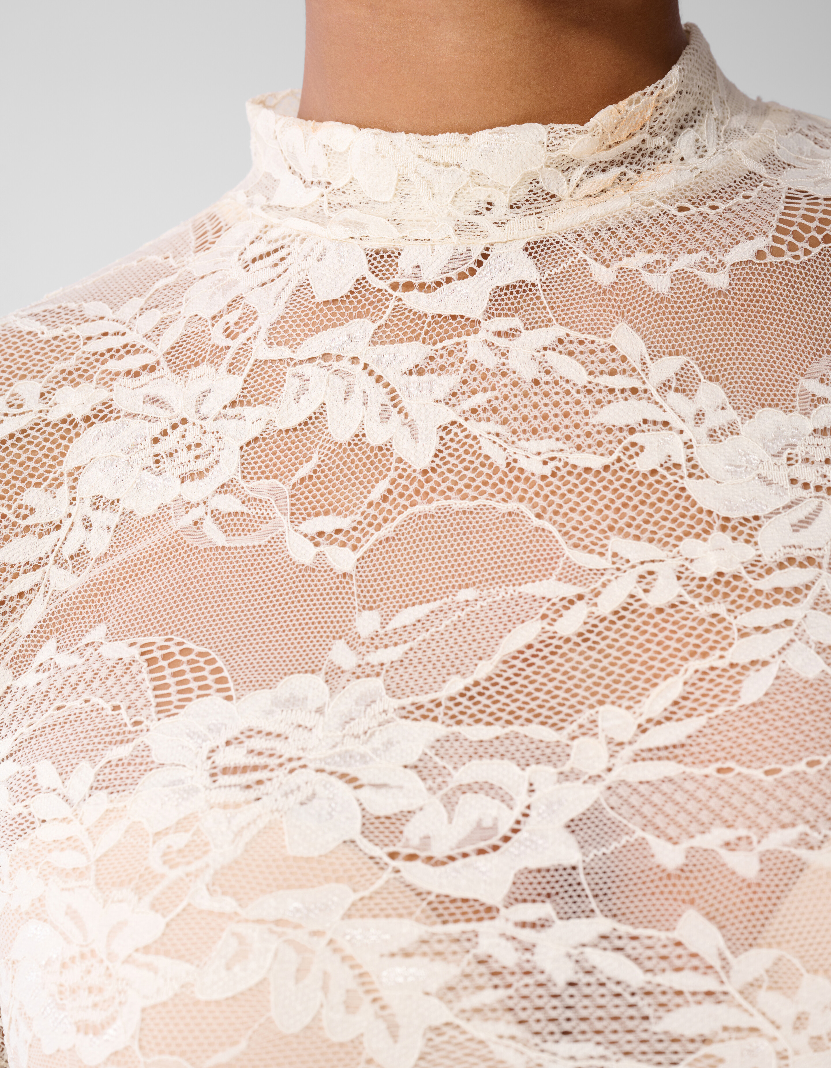 Lace Top Ecru SHOEBY WOMEN