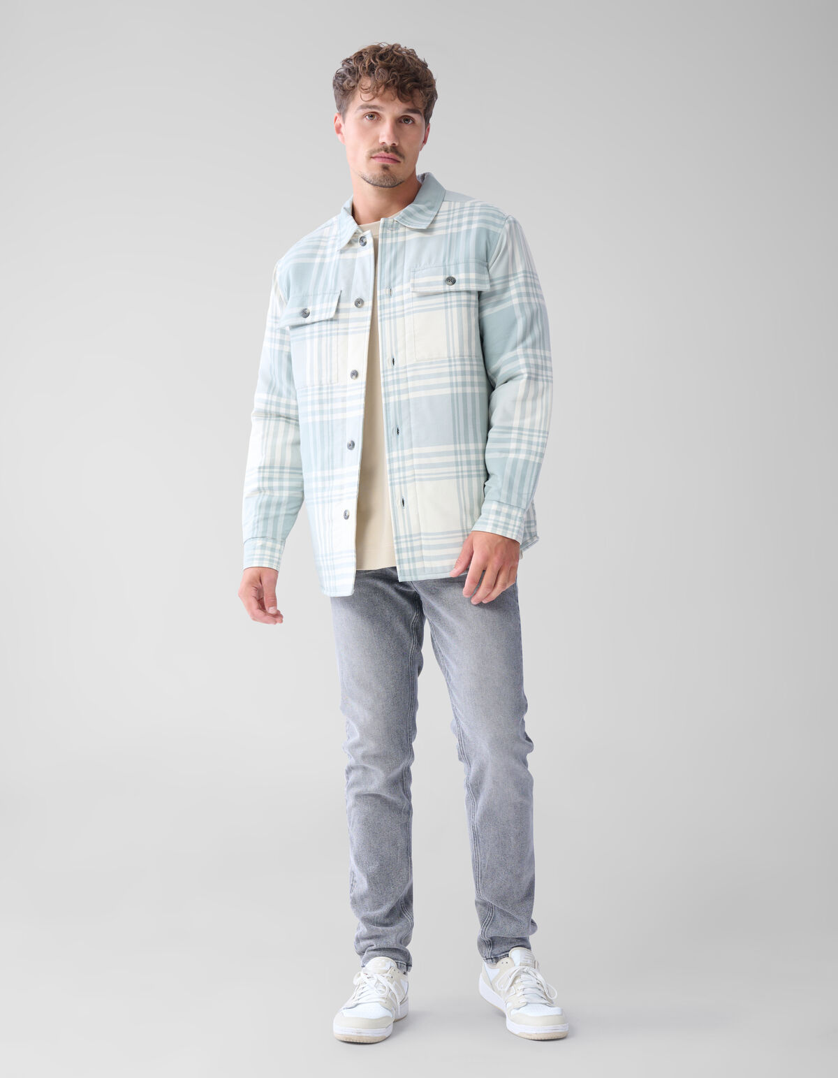 Weich gepolstertes Überhemd Off White SHOEBY MEN