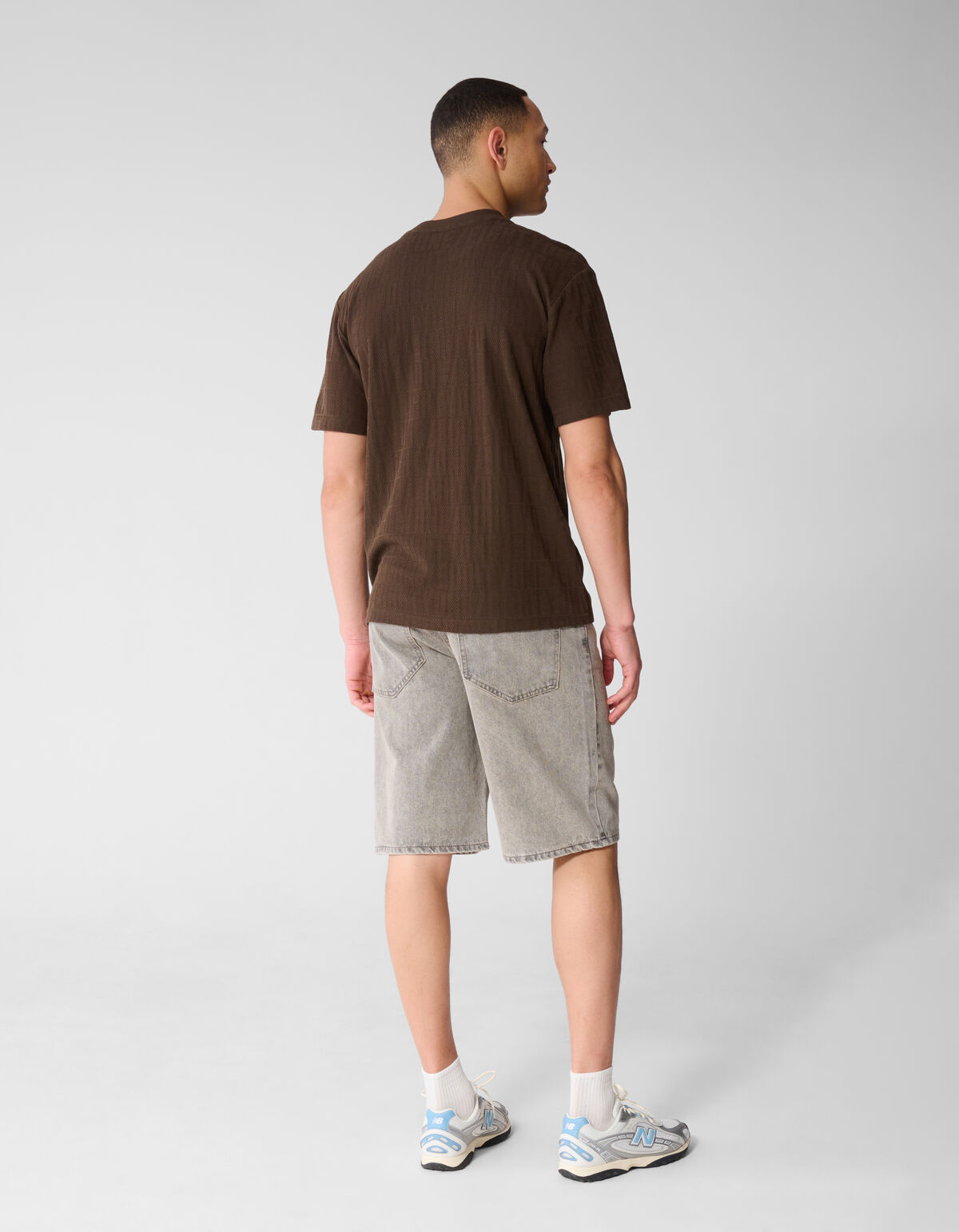 Eighty One Text T-Shirt Dunkelbraun SHOEBY MEN