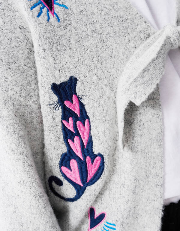 Gestickte Strickweste Grau SHOEBY GIRLS