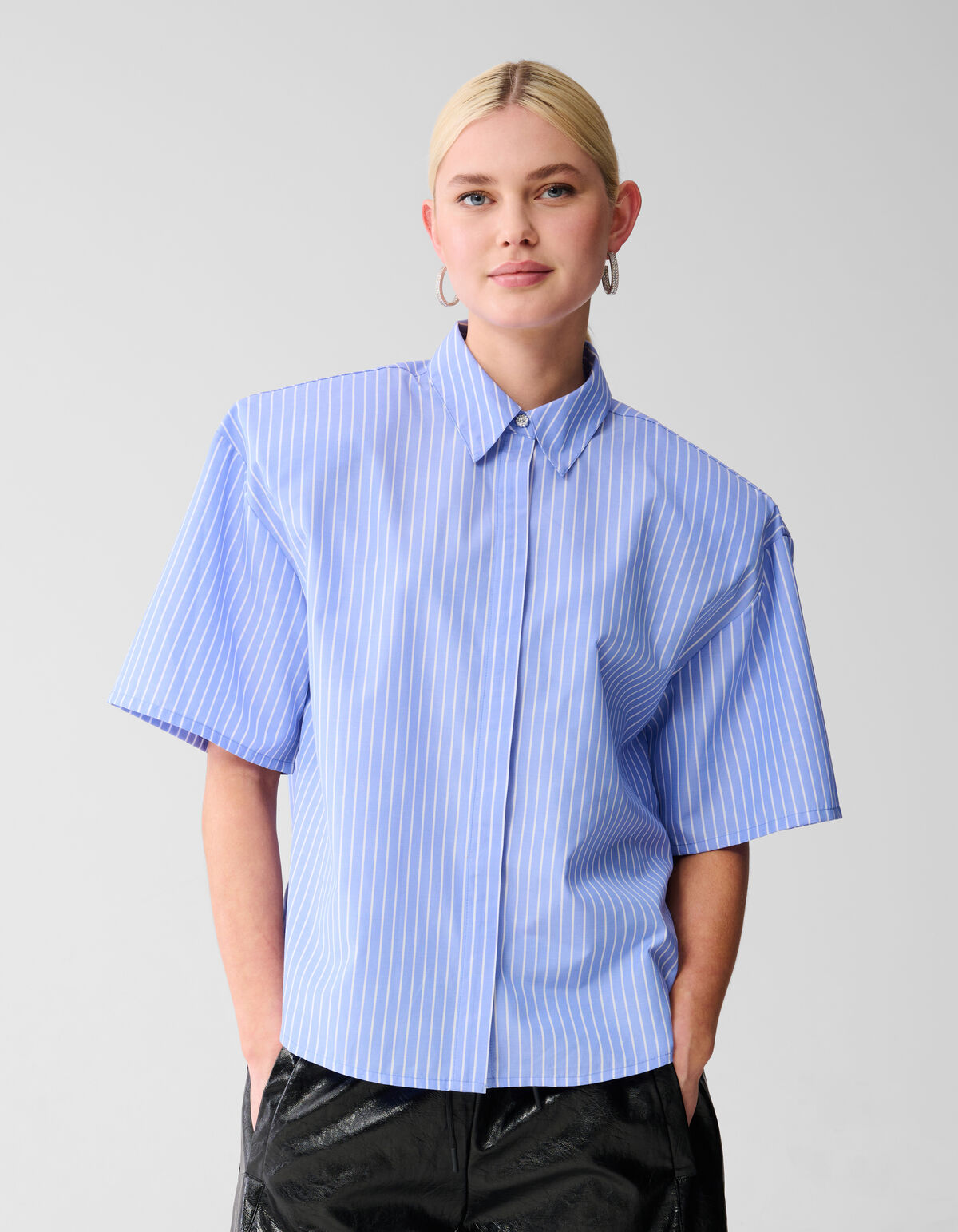 Übergroße Bluse mit Nadelstreifen Hellblau SHOEBY WOMEN