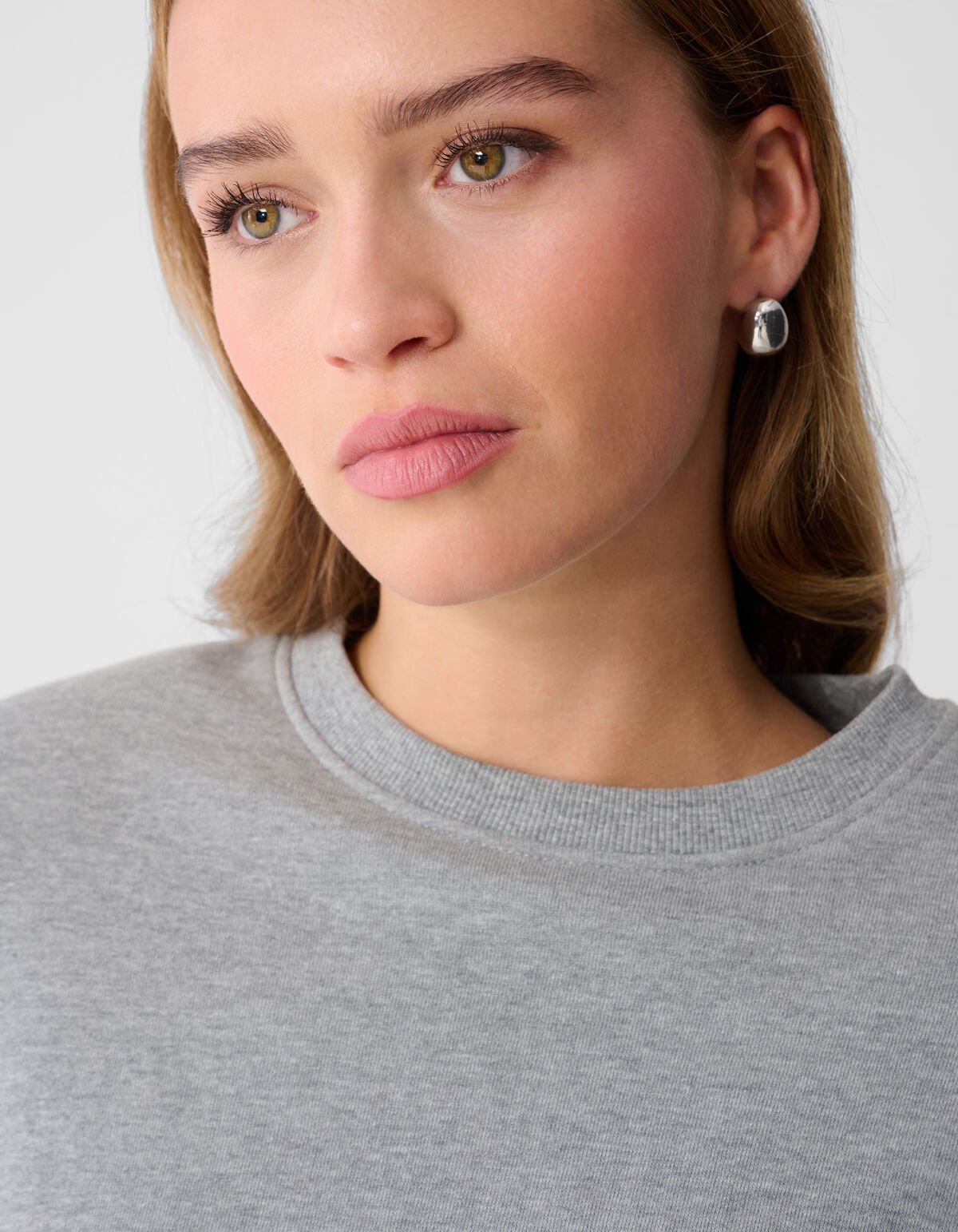 Oversized Pullover Hellgrau von Monica SHOEBY WOMEN