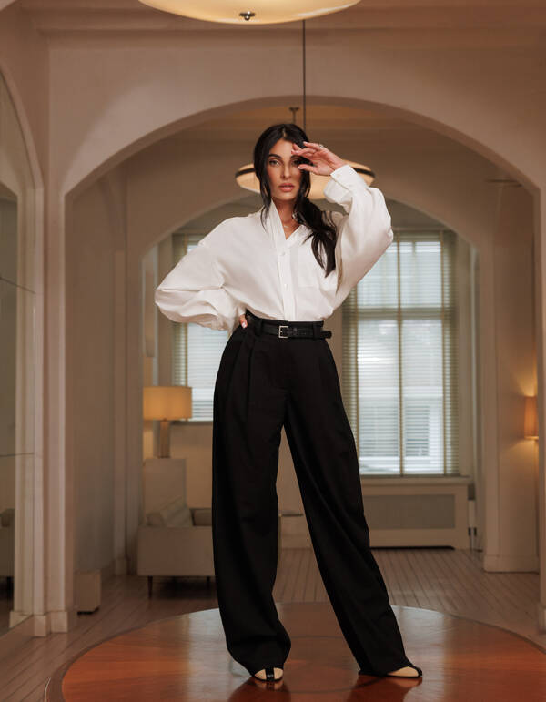Loose Fit Hose Schwarz By Anna SHOEBY WOMEN
