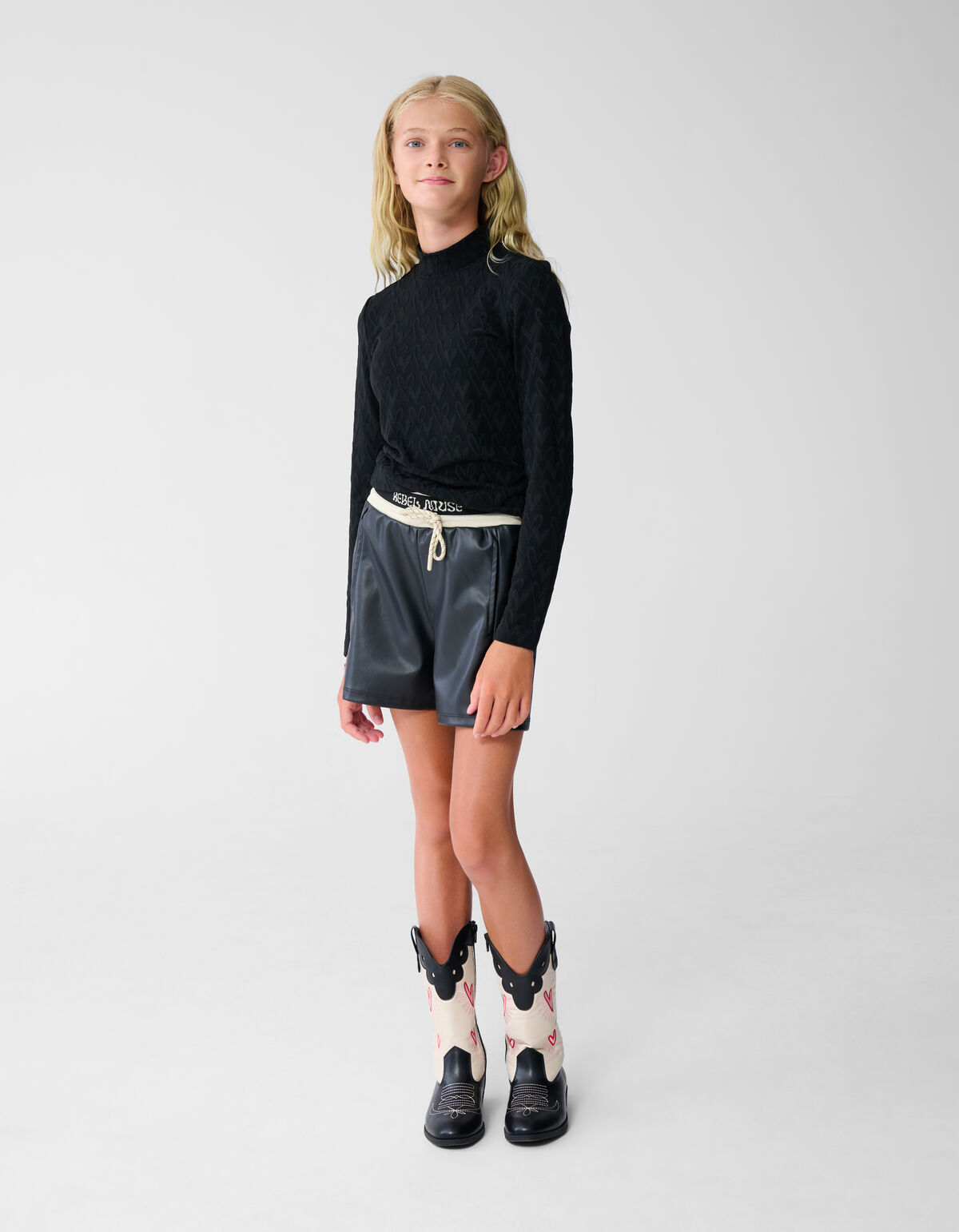 All-Over Herz Oberteil Schwarz SHOEBY GIRLS