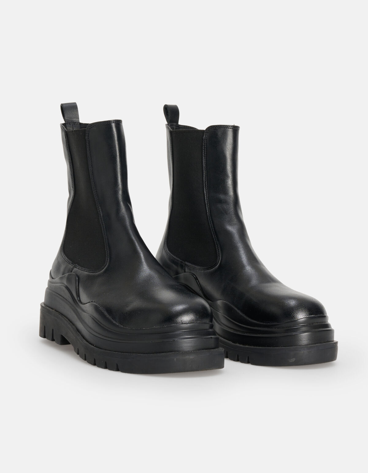 Gewellte Chelsea Boots Schwarz SHOEBY SHOES