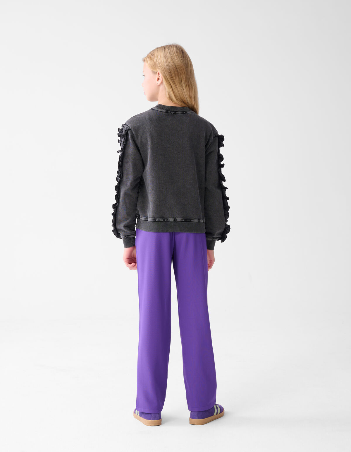 Pullover mit Rüschenstickerei Dunkelgrau SHOEBY GIRLS