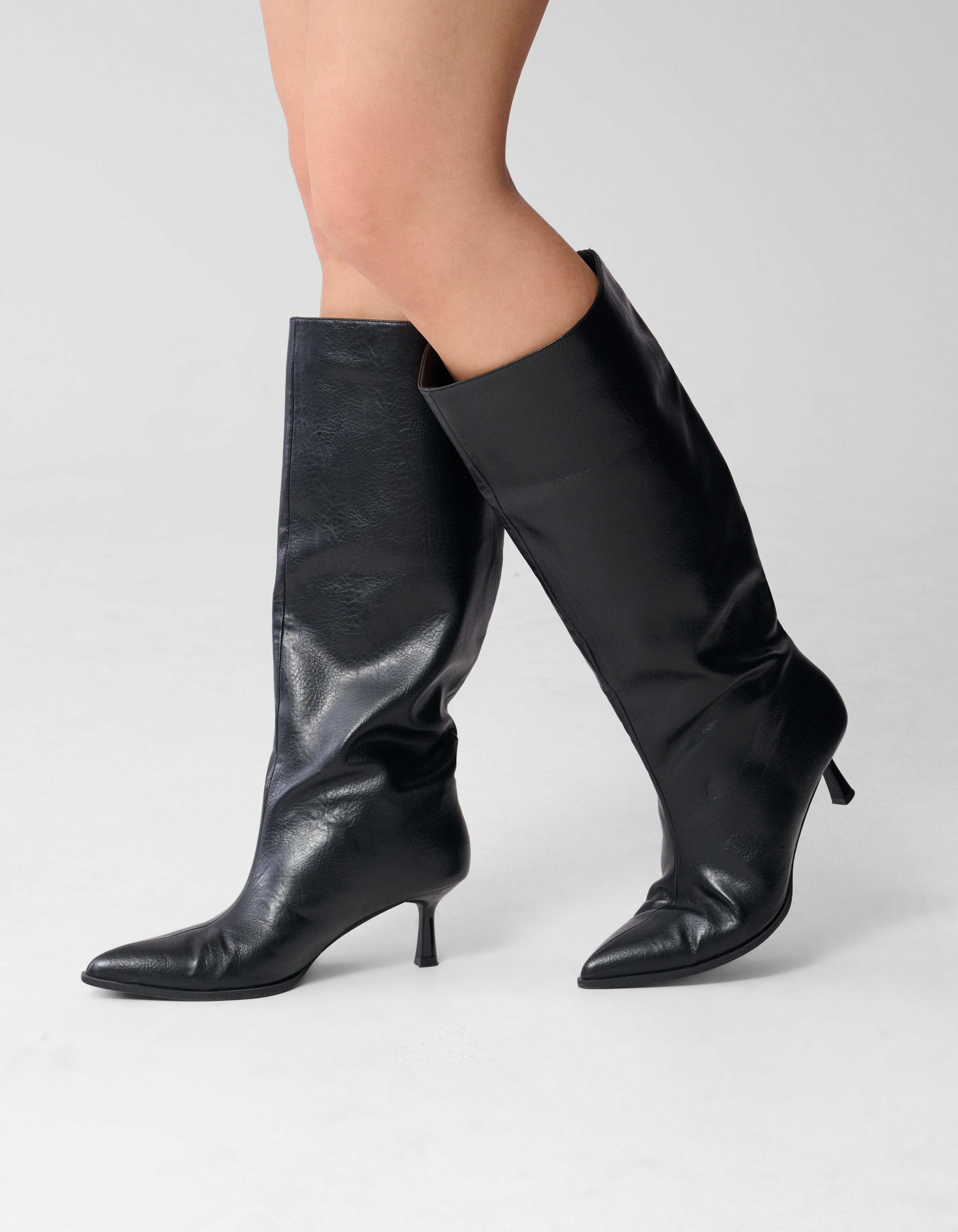 Hohe Stiefel Schwarz SHOEBY SHOES