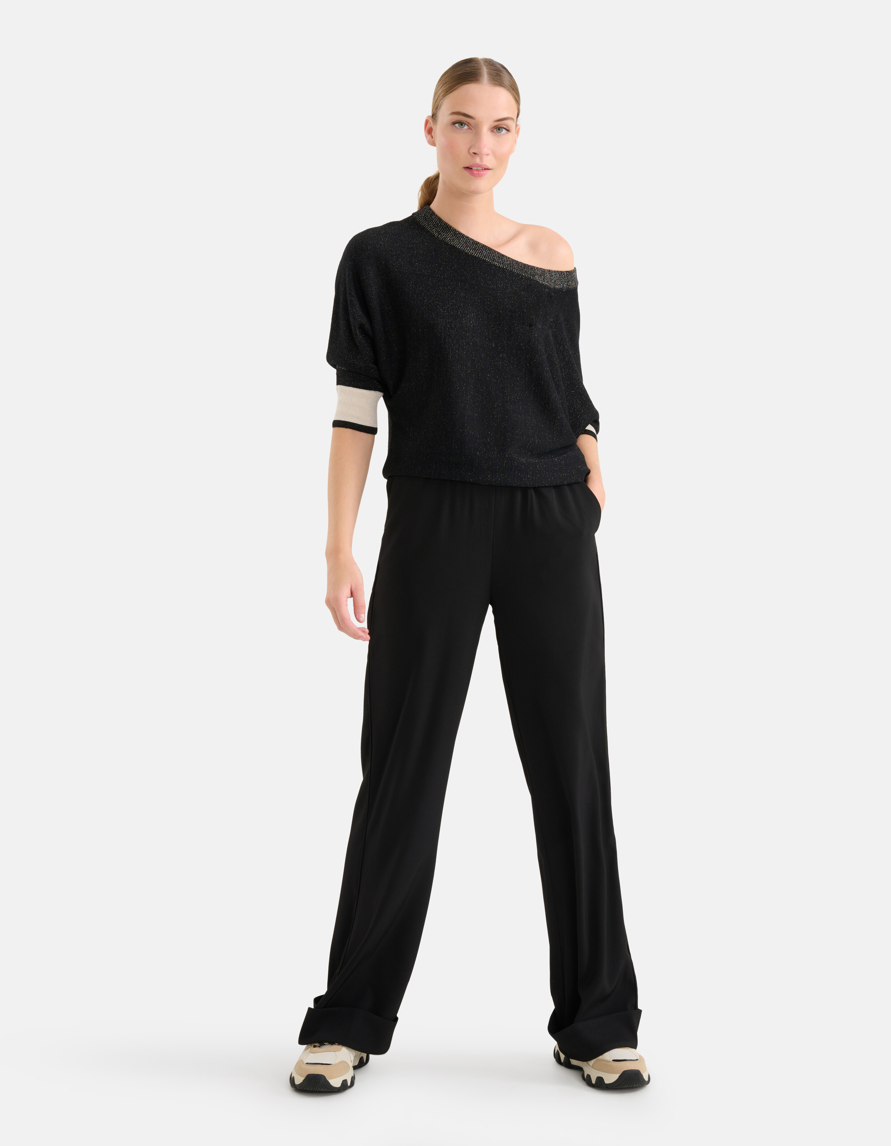 Colourblock Fledermausärmel Pullover Schwarz von M SHOEBY WOMEN