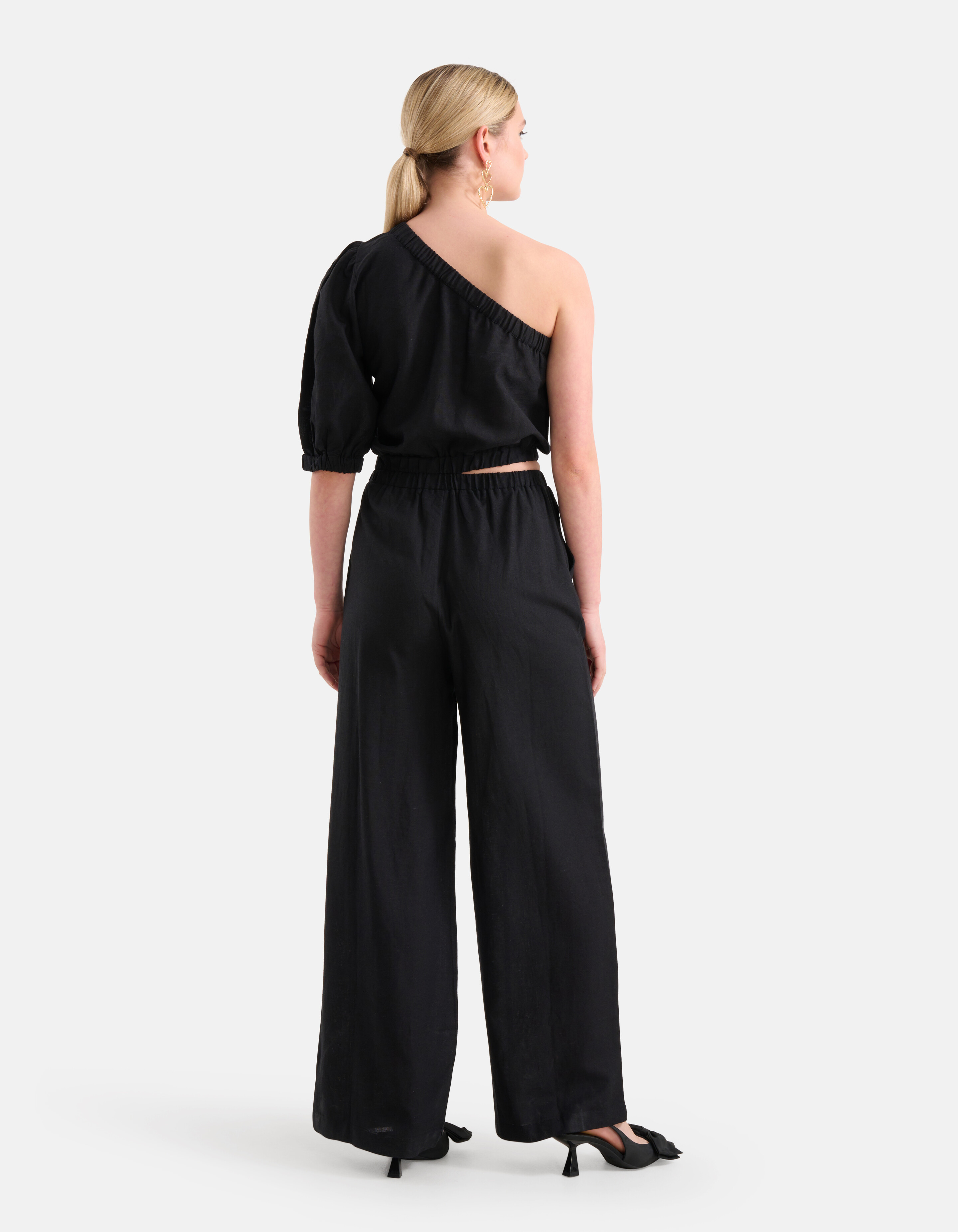 Linnen One Shoulder Jumpsuit Zwart SHOEBY WOMEN