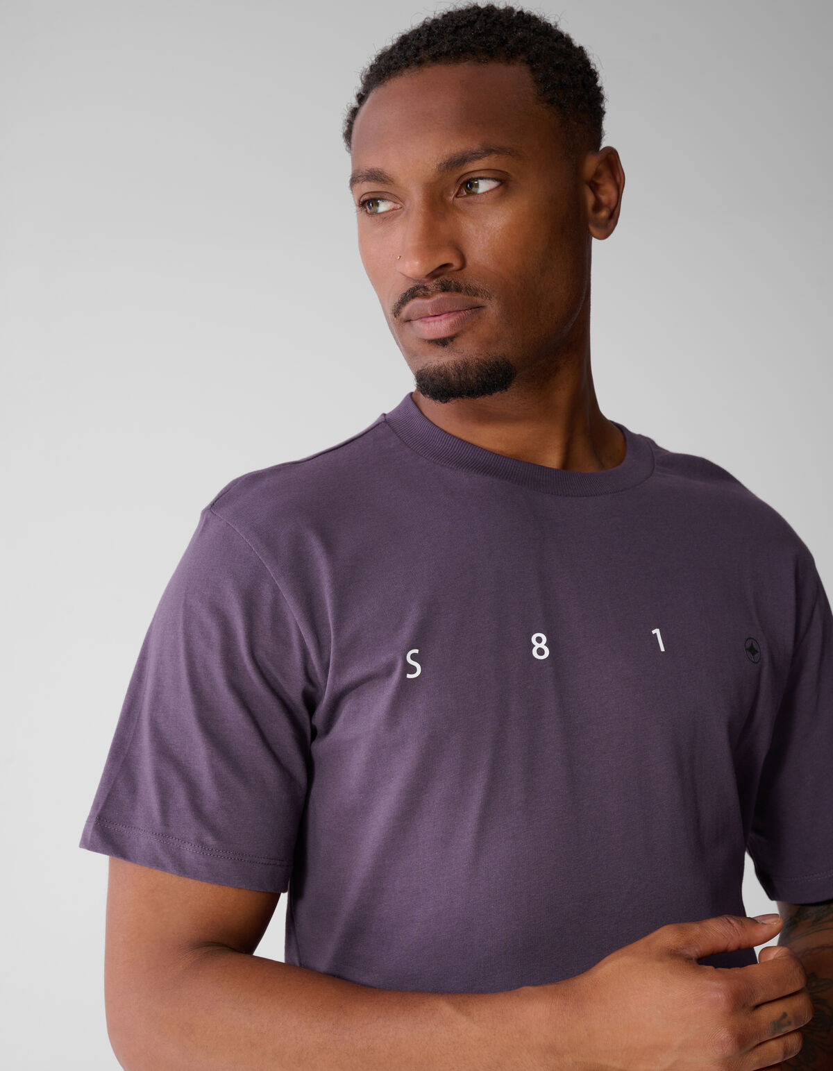 Minimal Artwork T-Shirt Lila SHOEBY MEN