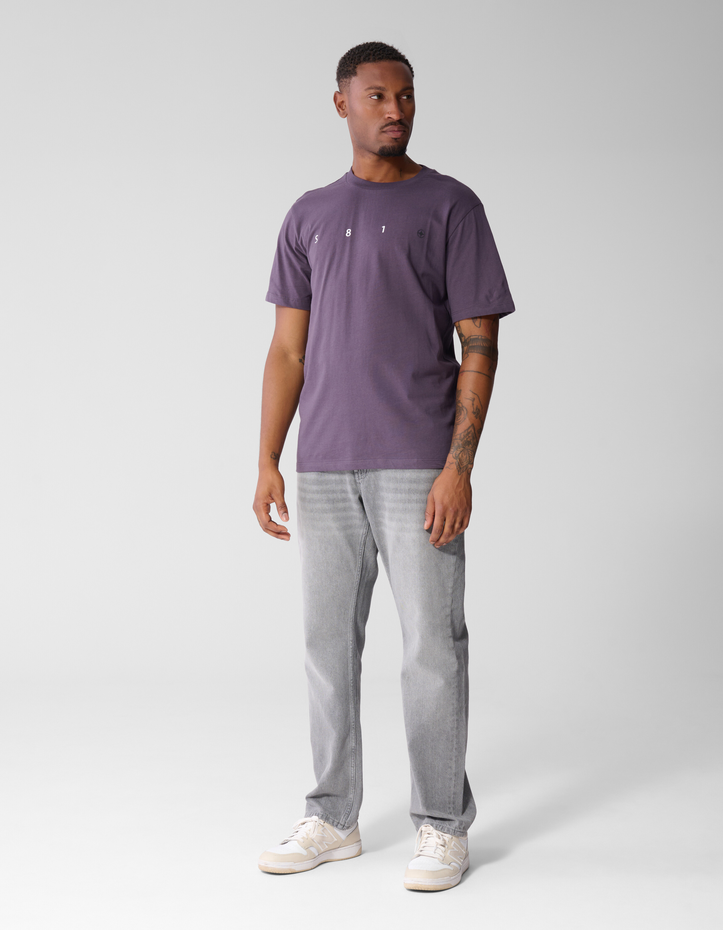 Minimal Artwork T-Shirt Lila SHOEBY MEN