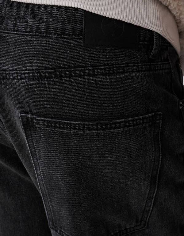 Baggy Fit Jeans Dunkelgrau L34 SHOEBY MEN