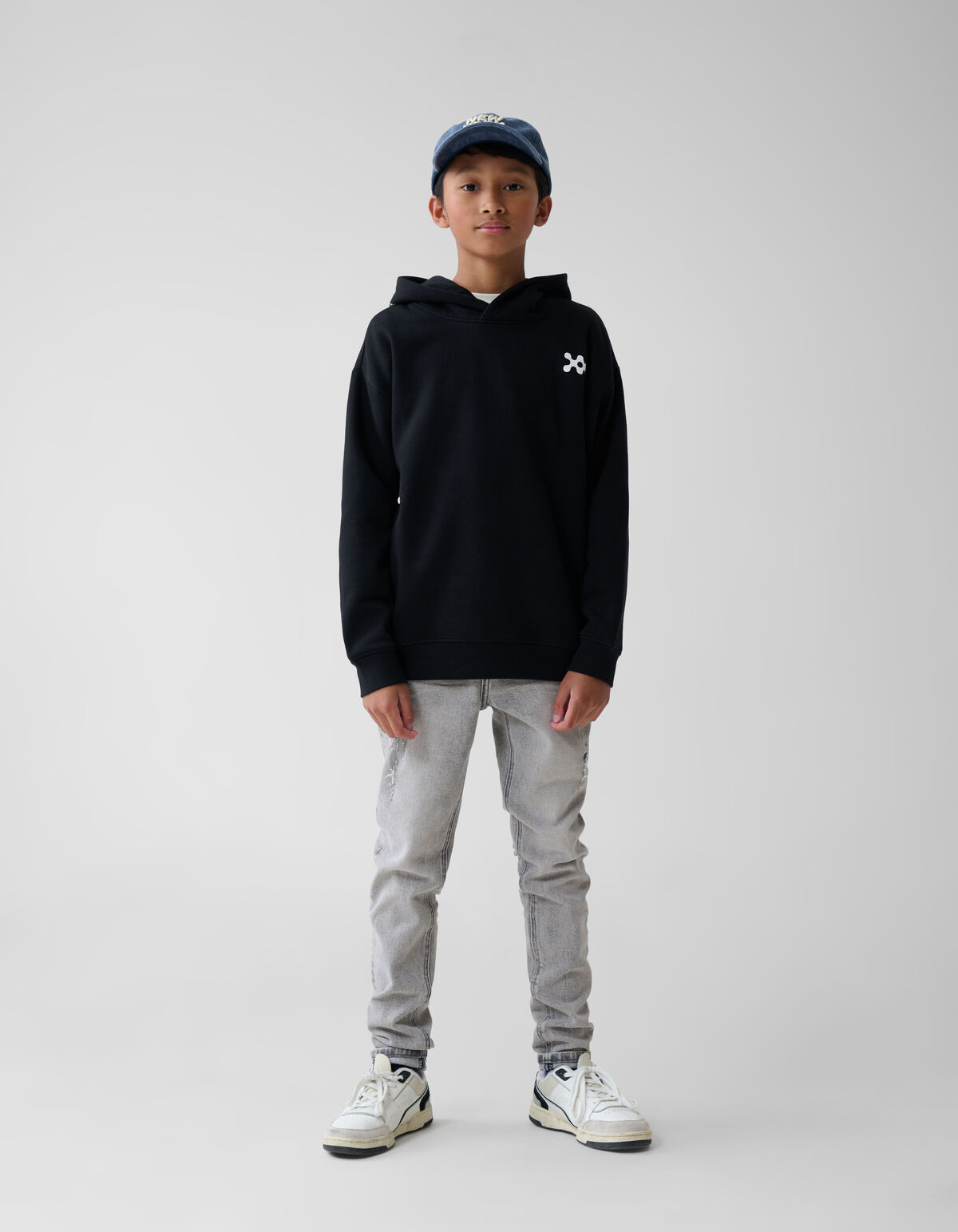 Basic Artwork Hoodie Schwarz SHOEBY BOYS
