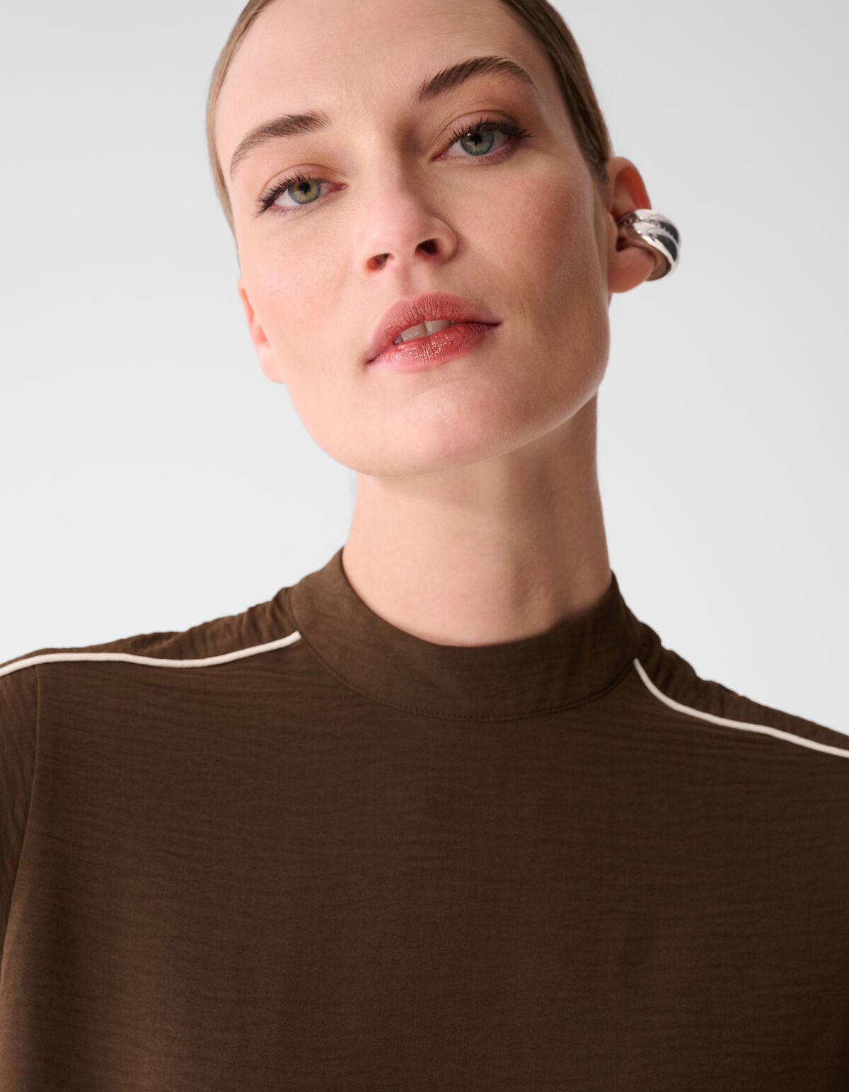 Twist Piping Top Braun SHOEBY WOMEN