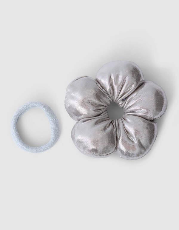 Glänzendes Blumenhaargummi Silber SHOEBY ACCESSOIRES