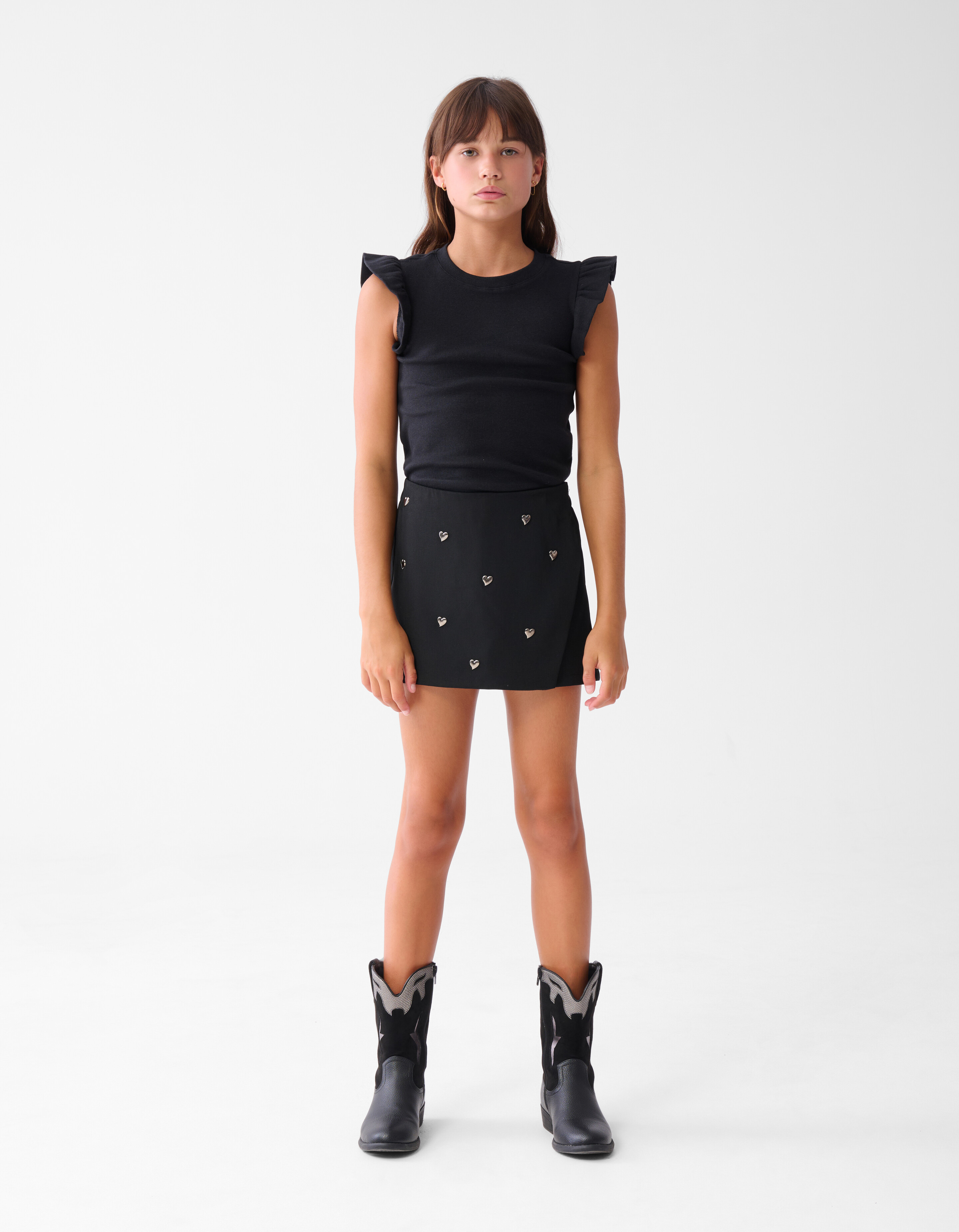 Ruffle Rib Top Schwarz SHOEBY GIRLS