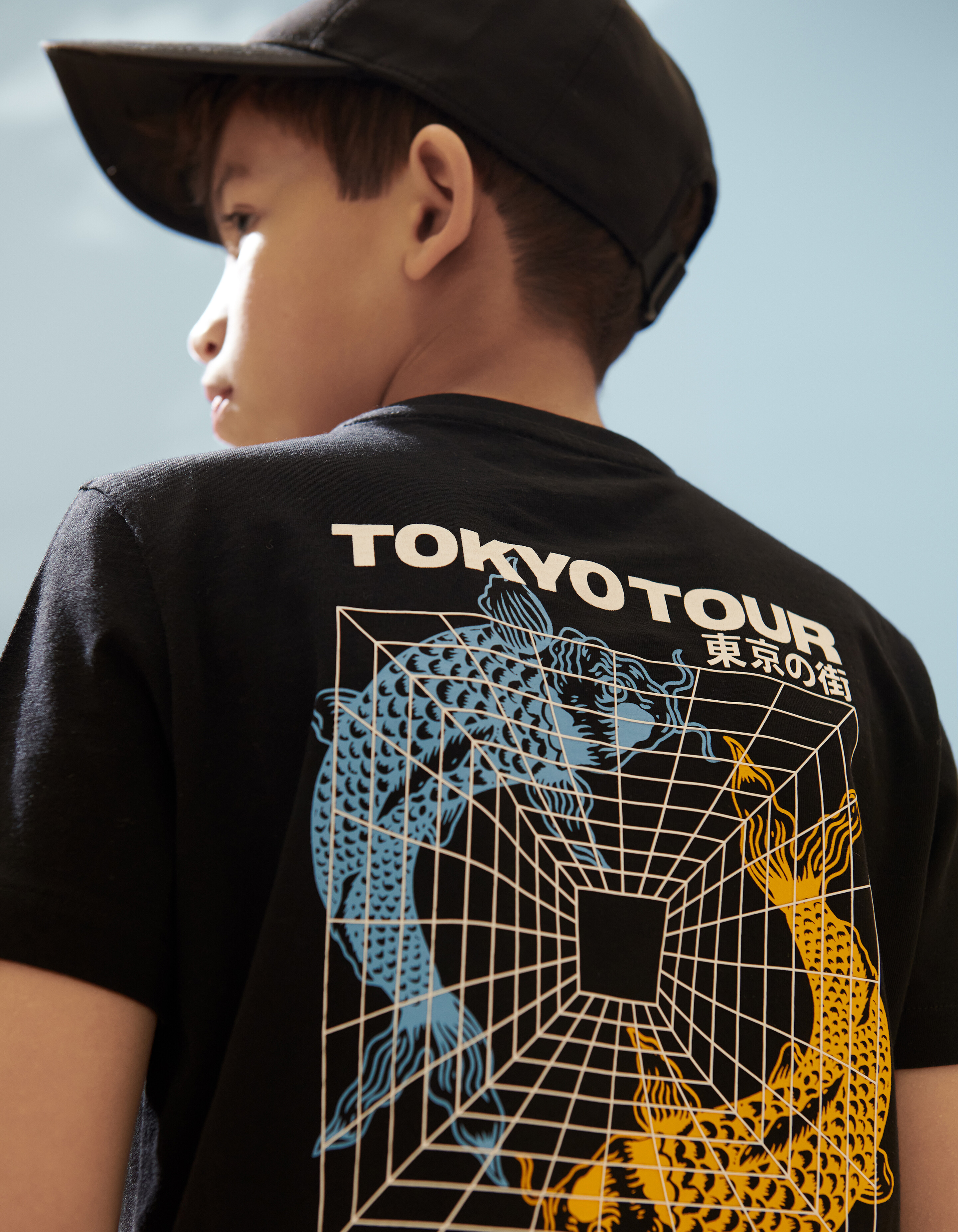 Grafisches Artwork T-Shirt Schwarz SHOEBY BOYS