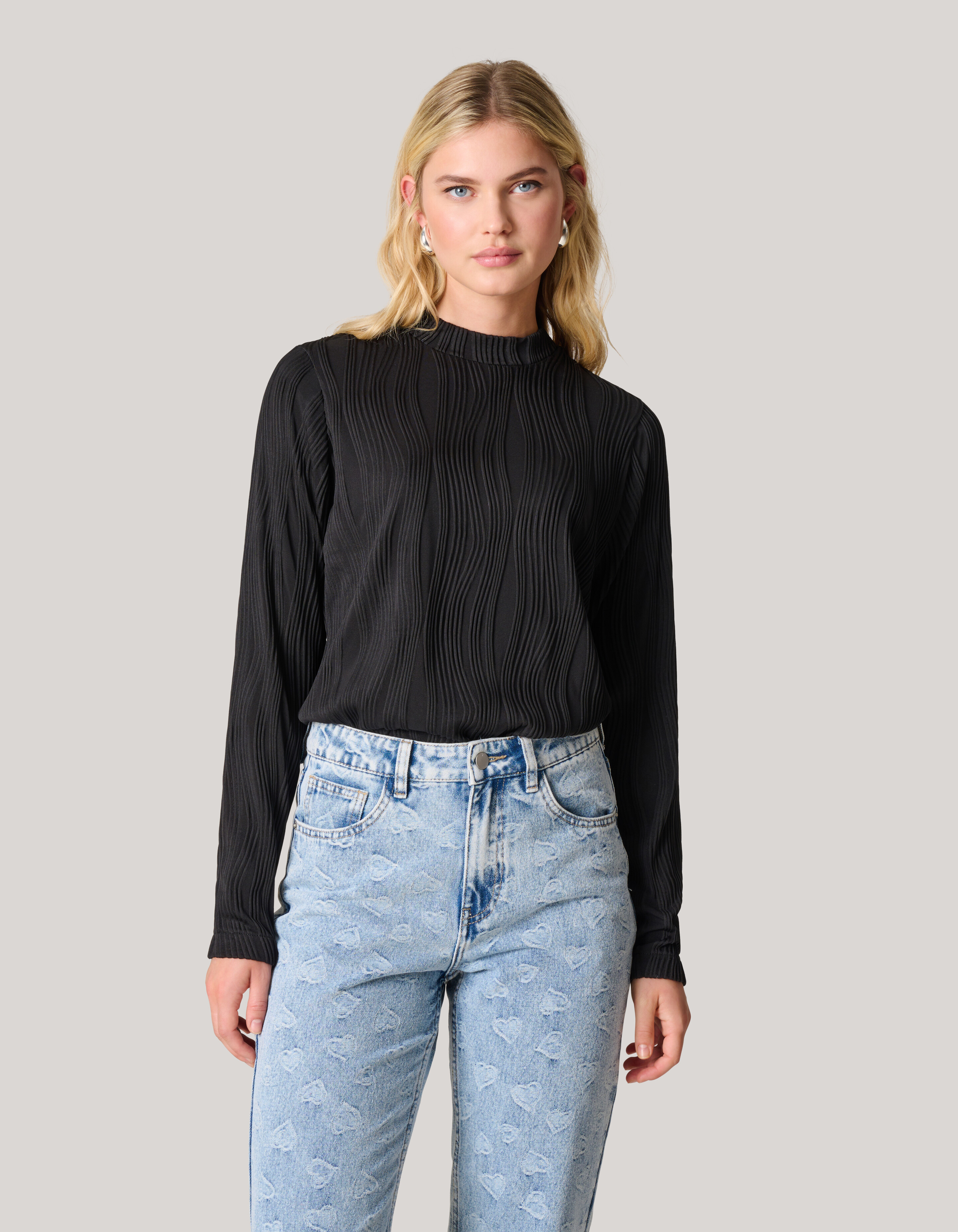 Swirl Crinkle Top Schwarz SHOEBY WOMEN