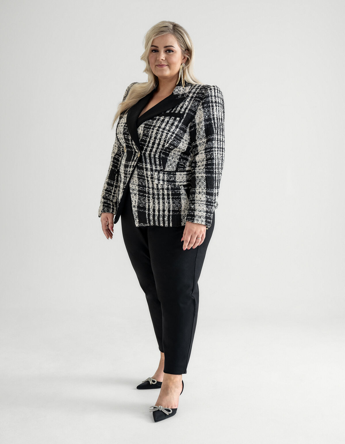 Power Blazer aus kariertem Tweed von Fred SHOEBY WOMEN