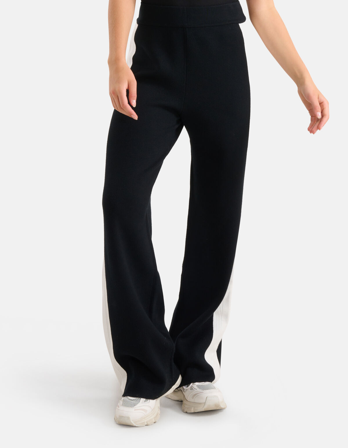 Gestreifte Hose Schwarz SHOEBY WOMEN