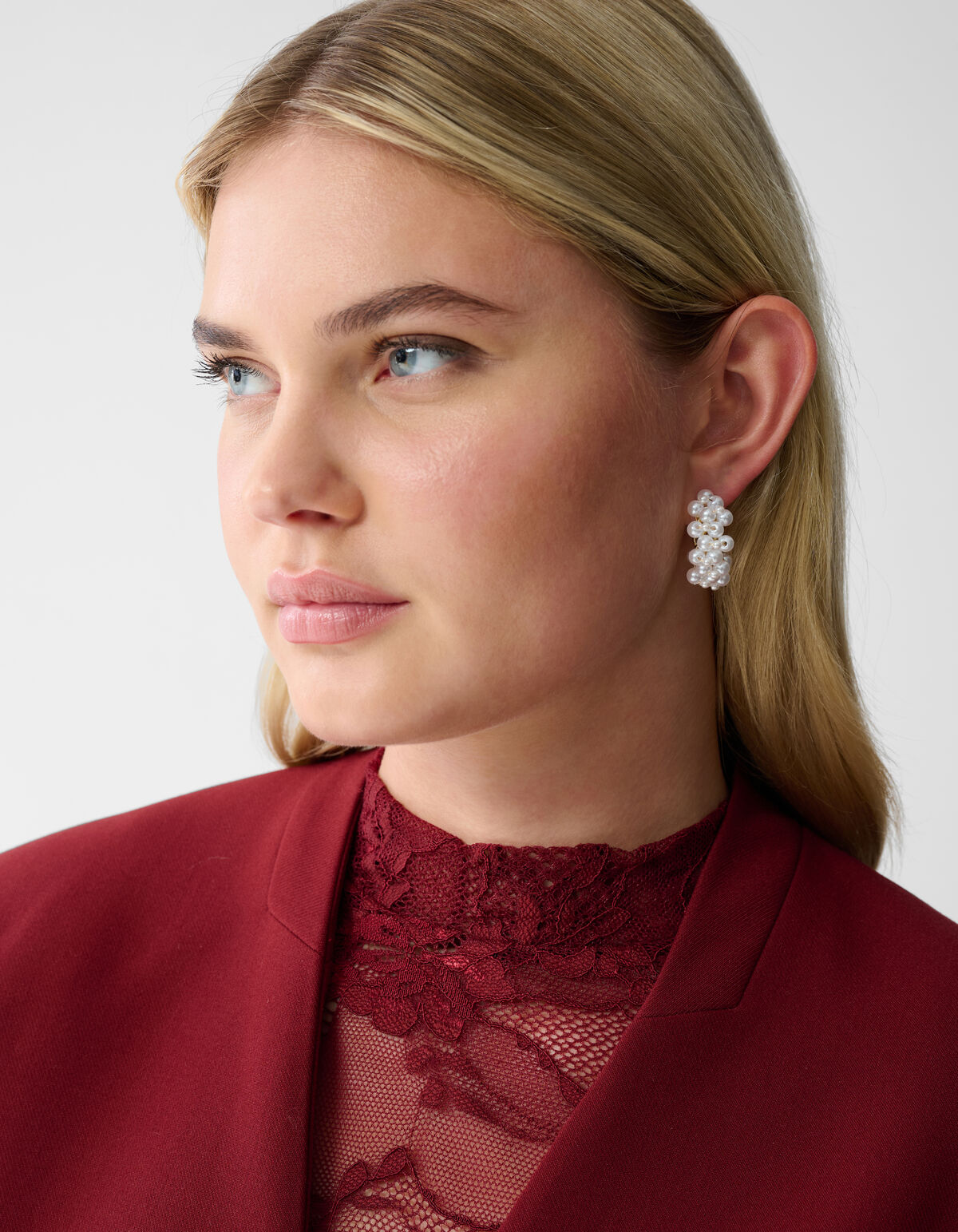 Perlen Hoop Ohrringe Gebrochen Weiß SHOEBY ACCESSOIRES